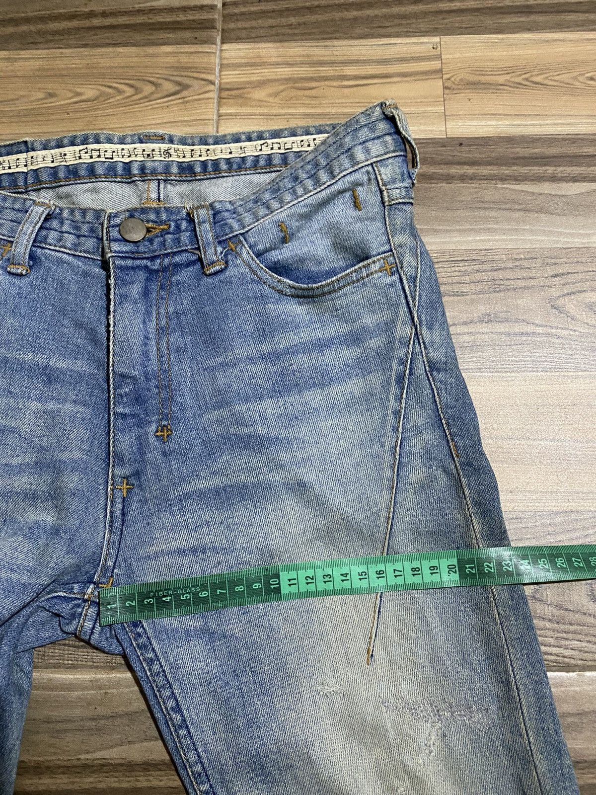 Number (N)ine NUMBER NINE STUDIOUS DISTRESSED SKINNY SHORT PANTS Size US 28 / EU 44 - 16 Thumbnail