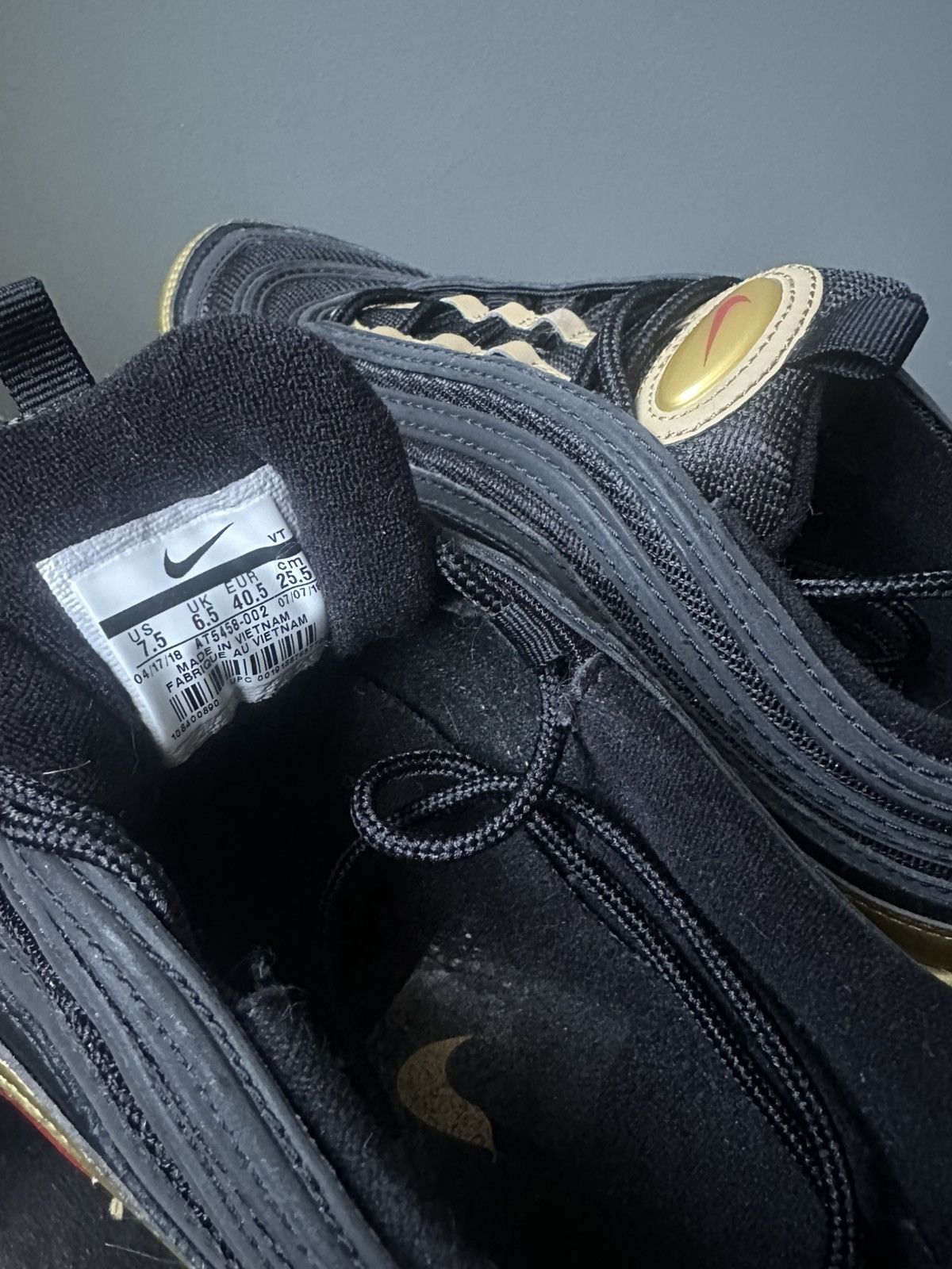Nike Nike Air Max 97 Black Metallic Gold Low Top Shoes Size US 7.5 / EU 40-41 - 6 Thumbnail
