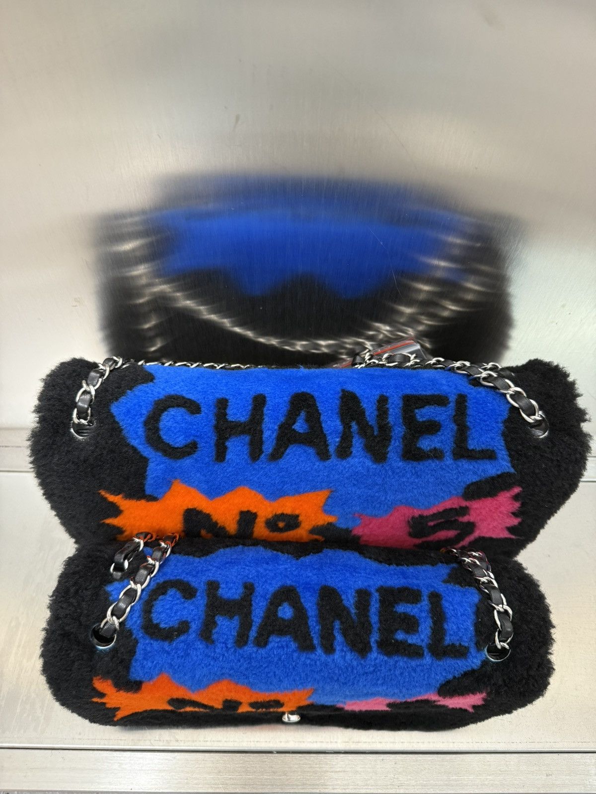 Chanel Chanel 14K Supermarket Shearling Classic Flap Medium Bag Size ONE SIZE - 7 Thumbnail