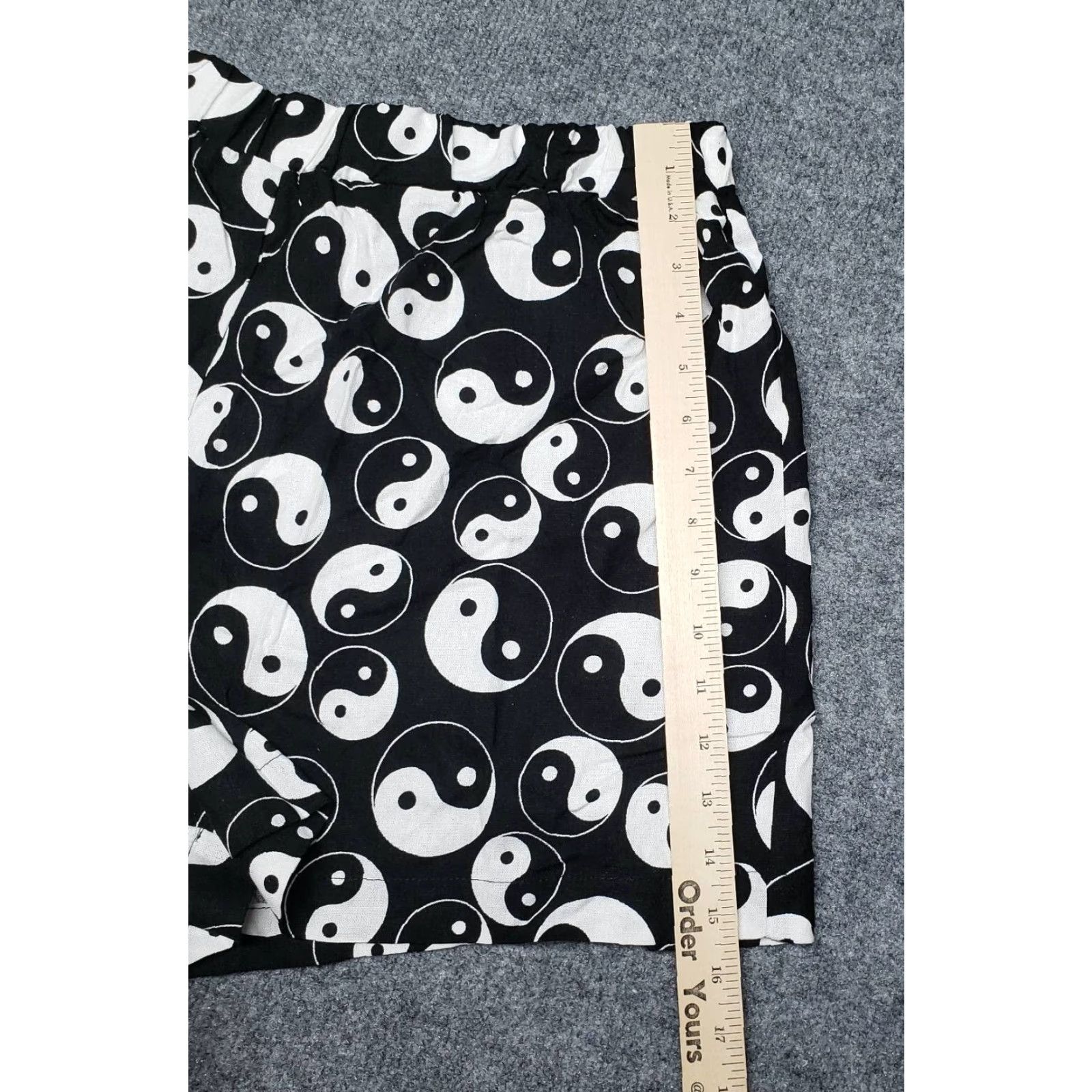 Vintage Rue21 Casual Shorts Womens Plus 1X Black Yin Yang Comfort High Rise Linen New Size 40" / US 18 - 6 Thumbnail