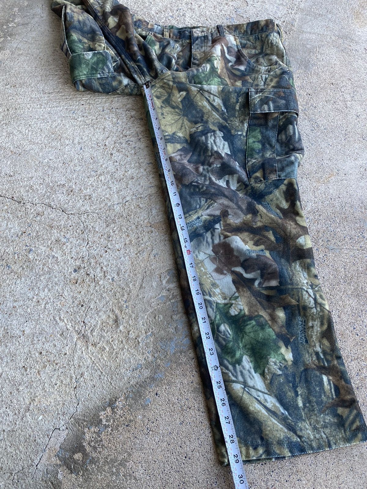 Vintage Vintage Y2K Cabelas Realtree Style Camo Cargo Soft Pants Size US 36 / EU 52 - 13 Thumbnail