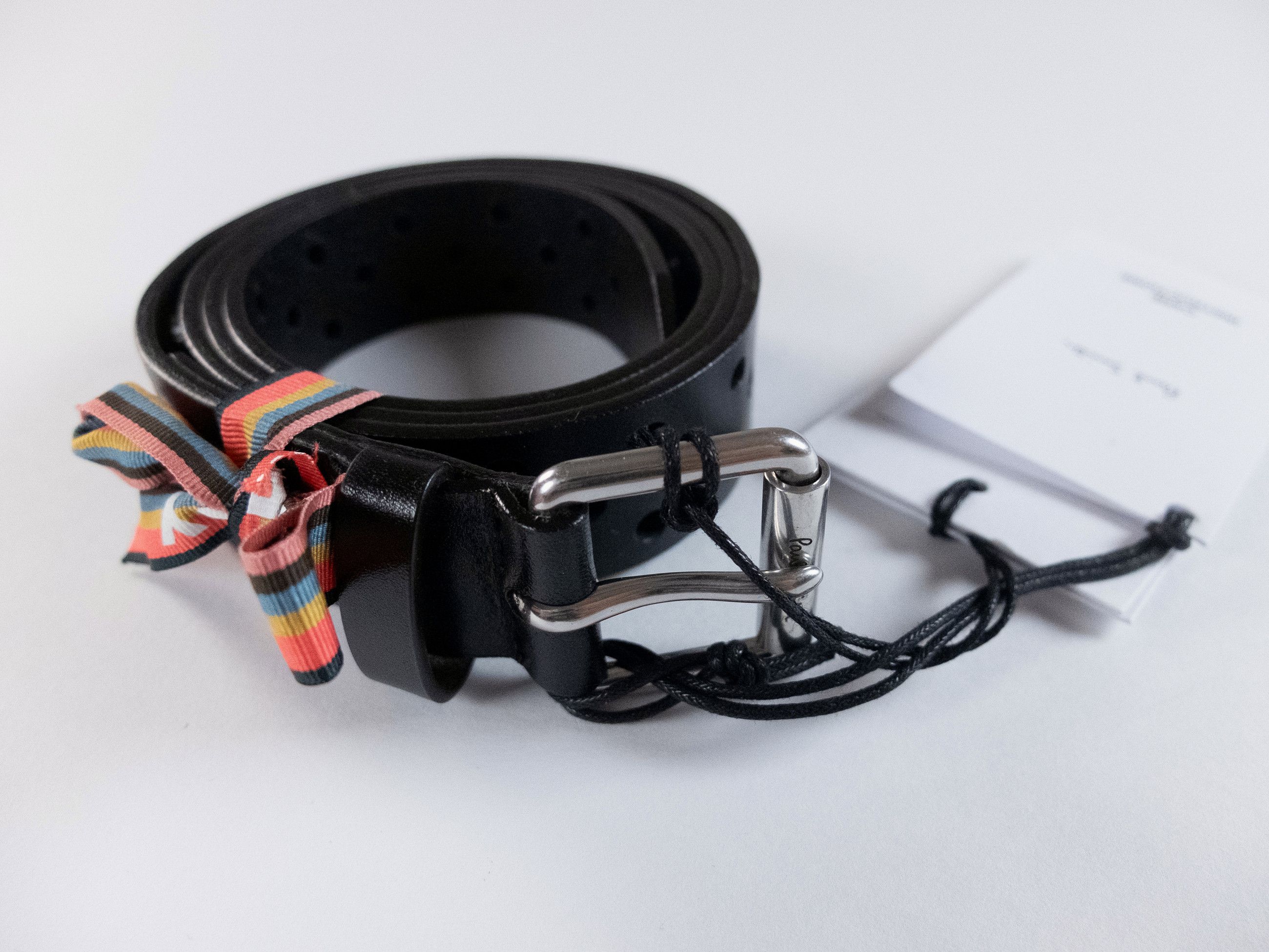 Paul Smith PAUL SMITH black perforated leather belt Size 90 / 34 Size 34 - 1 Thumbnail