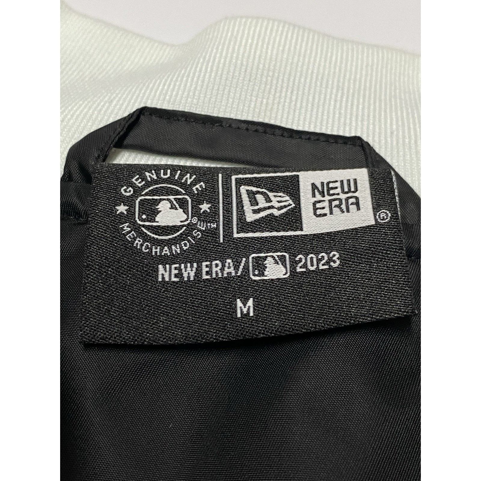 Alpha Industries New Era CHICAGO WHITE SOX Bomber Jacket Mens Sz Medium. NWT! Size US M / EU 48-50 / 2 - 6 Thumbnail