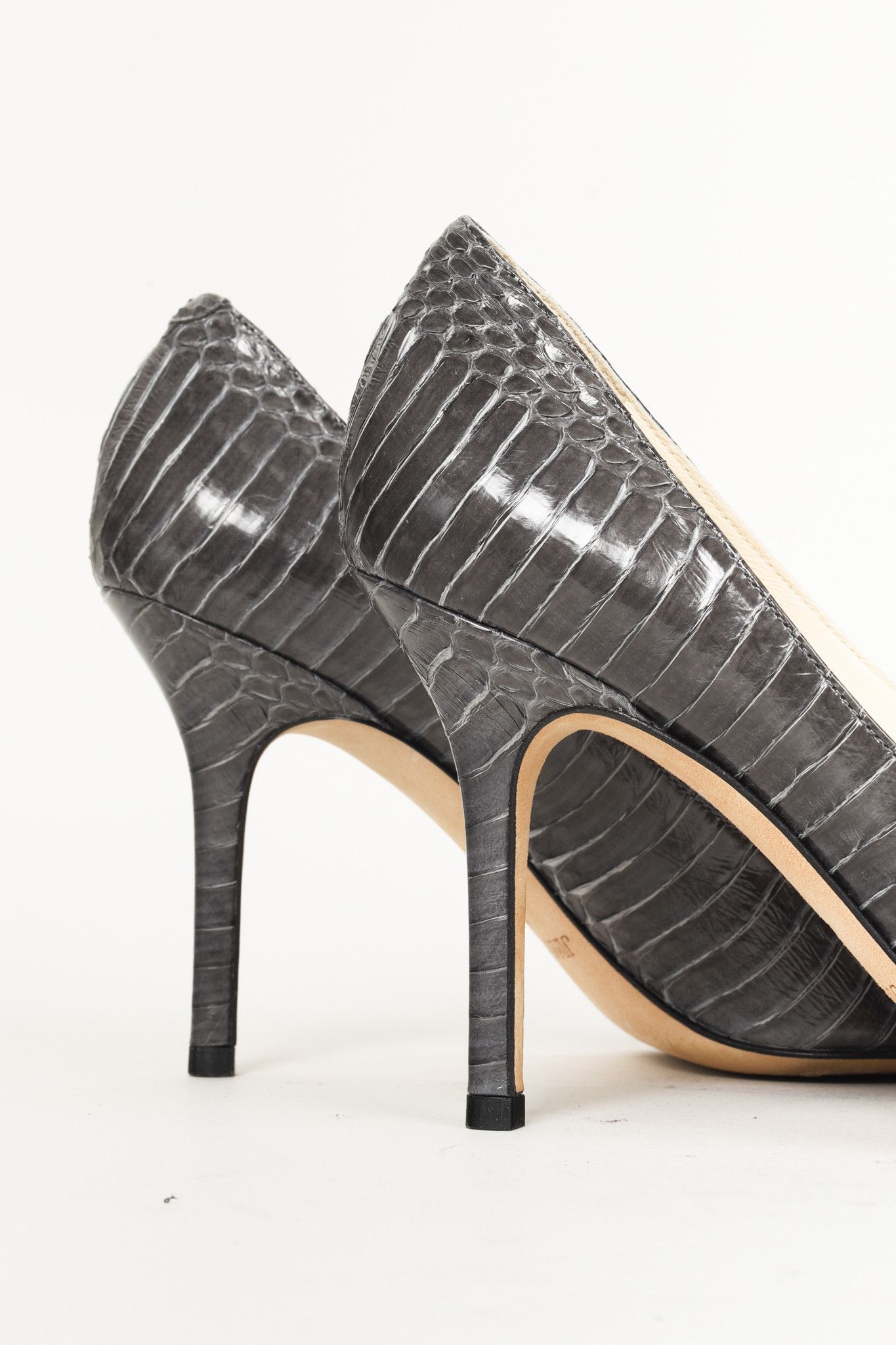 Jimmy Choo Jimmy Choo Grey Pointed Toe Snake Texture Stilettos Size US 6 / IT 36 - 7 Thumbnail