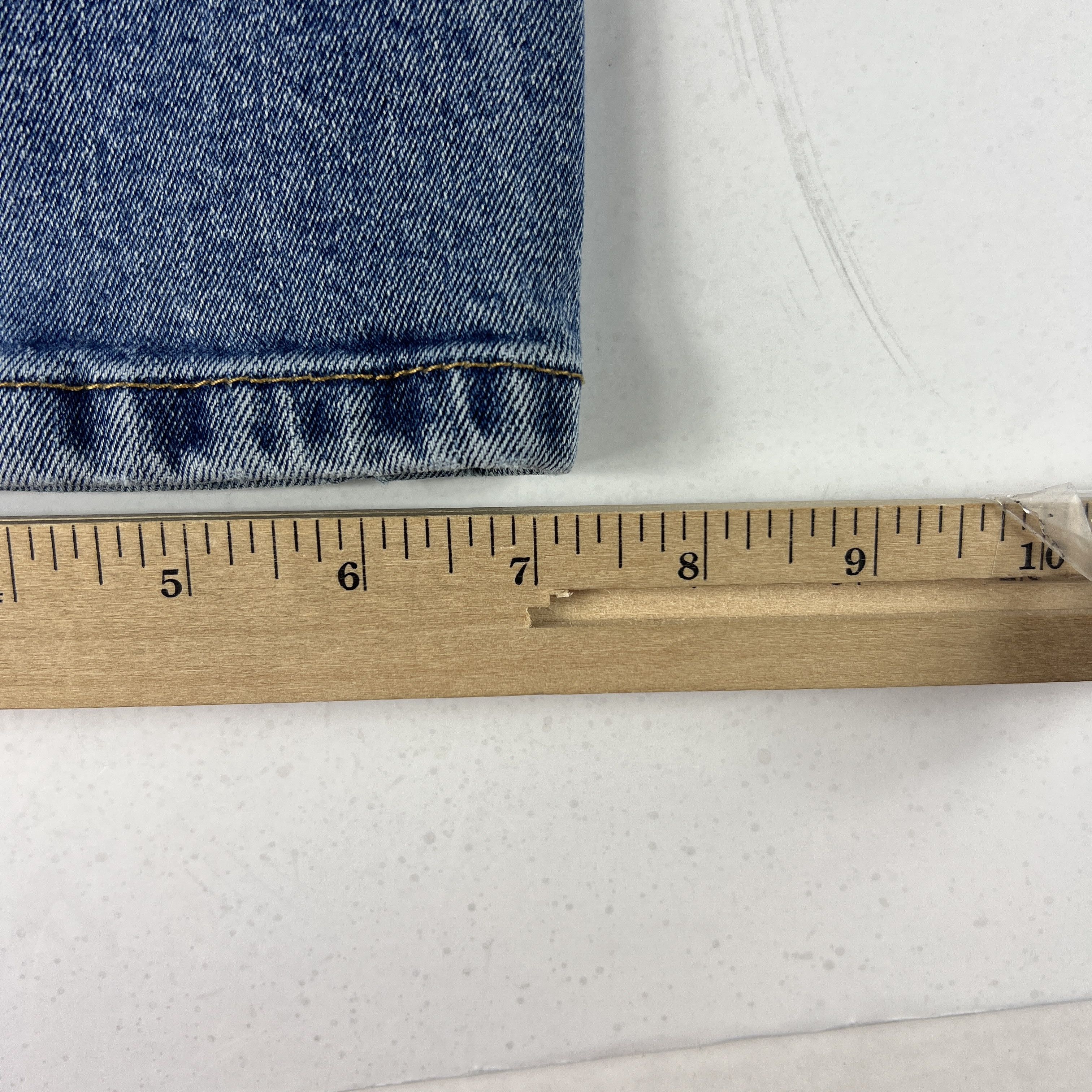 Levi's Levi's Jeans 505 Straight Leg Blue Faded Stretch Denim Size US 34 / EU 50 - 16 Thumbnail