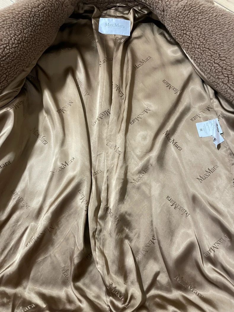 Max Mara Max Mara Short Teddy Size S / US 4 / IT 40 - 2 Thumbnail