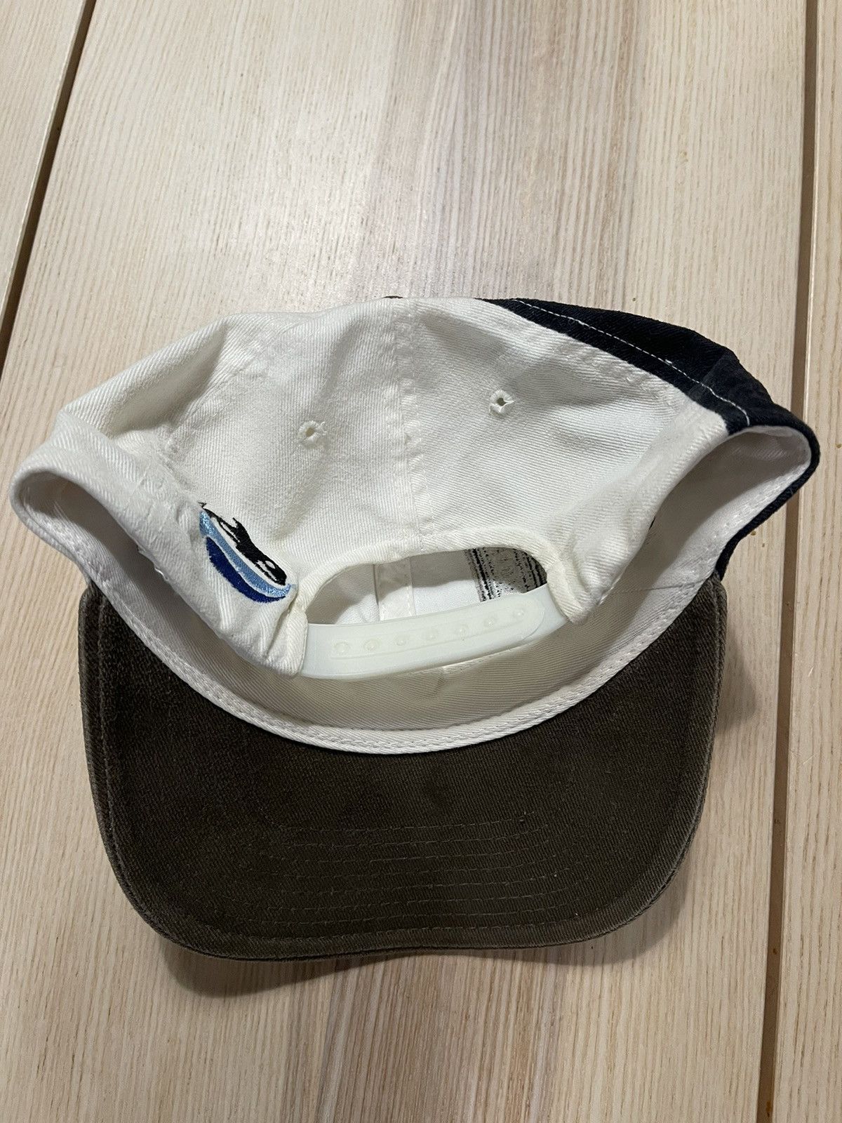 Vintage Vintage 90s Sea World Shamu Logo SnapBack Hat Size ONE SIZE - 2 Thumbnail