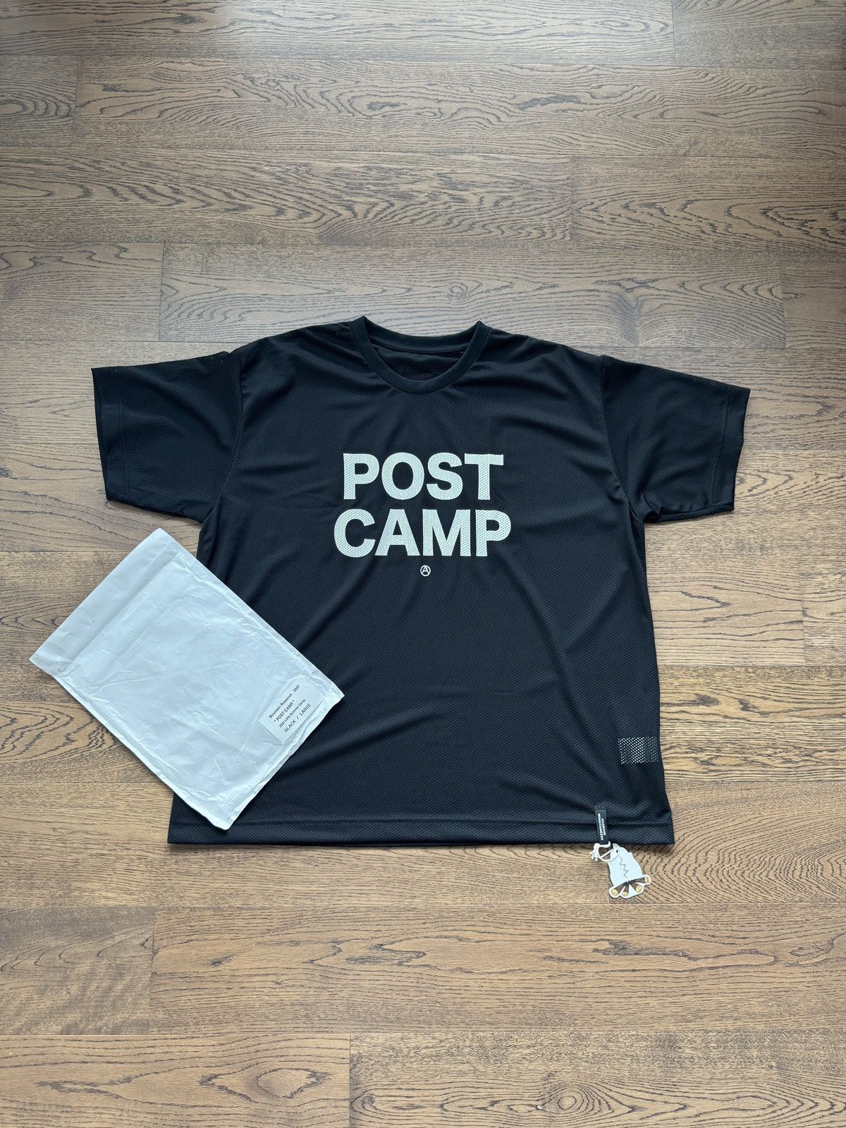 Mountain Research Mountain Research Japan POST CAMP Teenage Summer Camp Tee Size US L / EU 52-54 / 3 - 13 Thumbnail