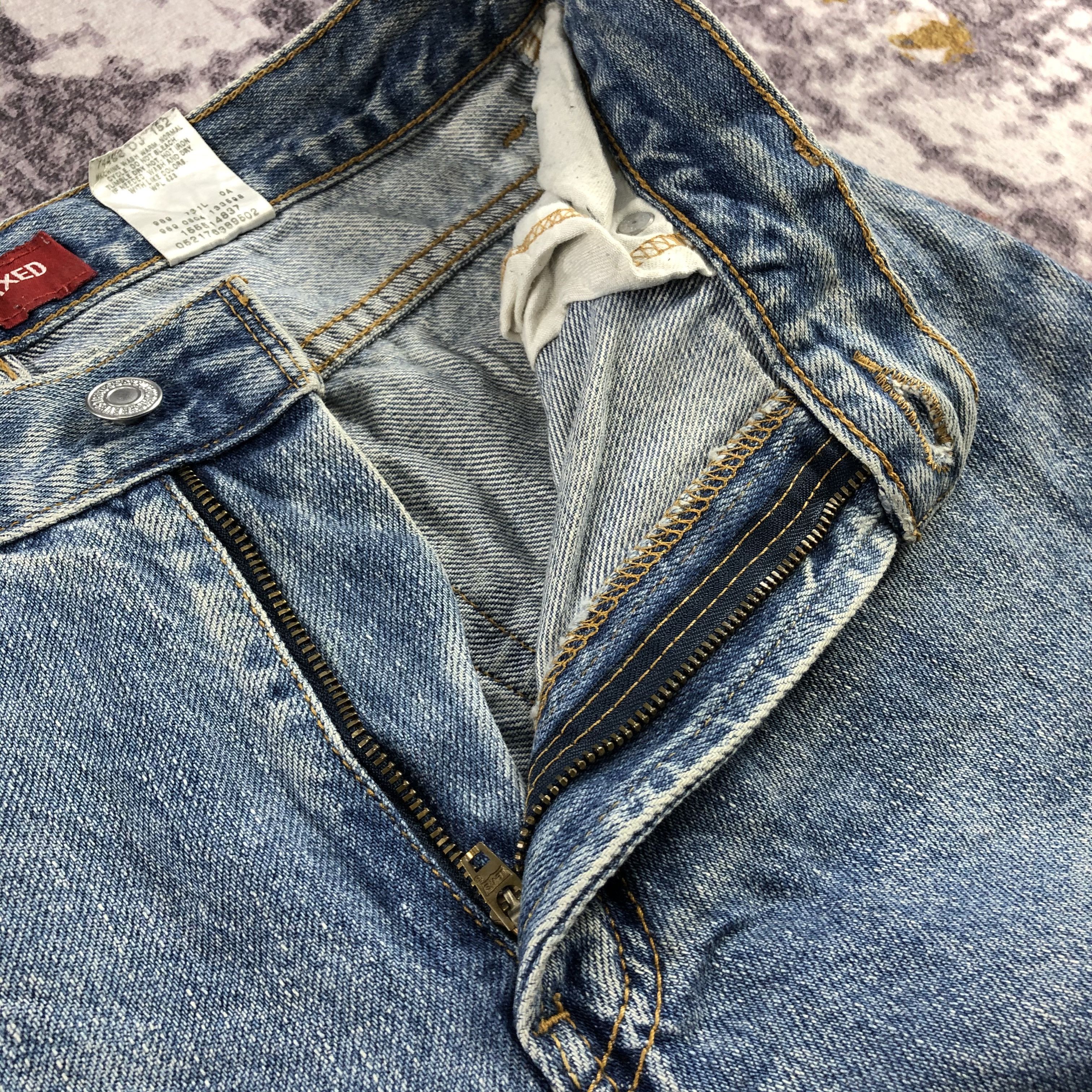 Levi's × Vintage Vintage Blue Wash Levis 550 Jeans-JM3064 Size US 28 / EU 44 - 8 Thumbnail