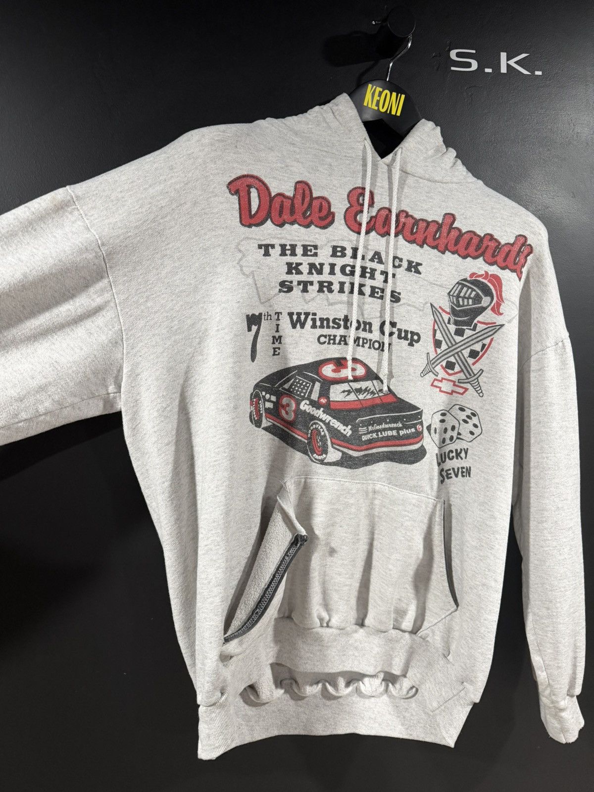 Vintage 1994 Vintage Dale Earnhardt Grunge Cropped Nascar Hoodie XL Size US XL / EU 56 / 4 - 5 Thumbnail