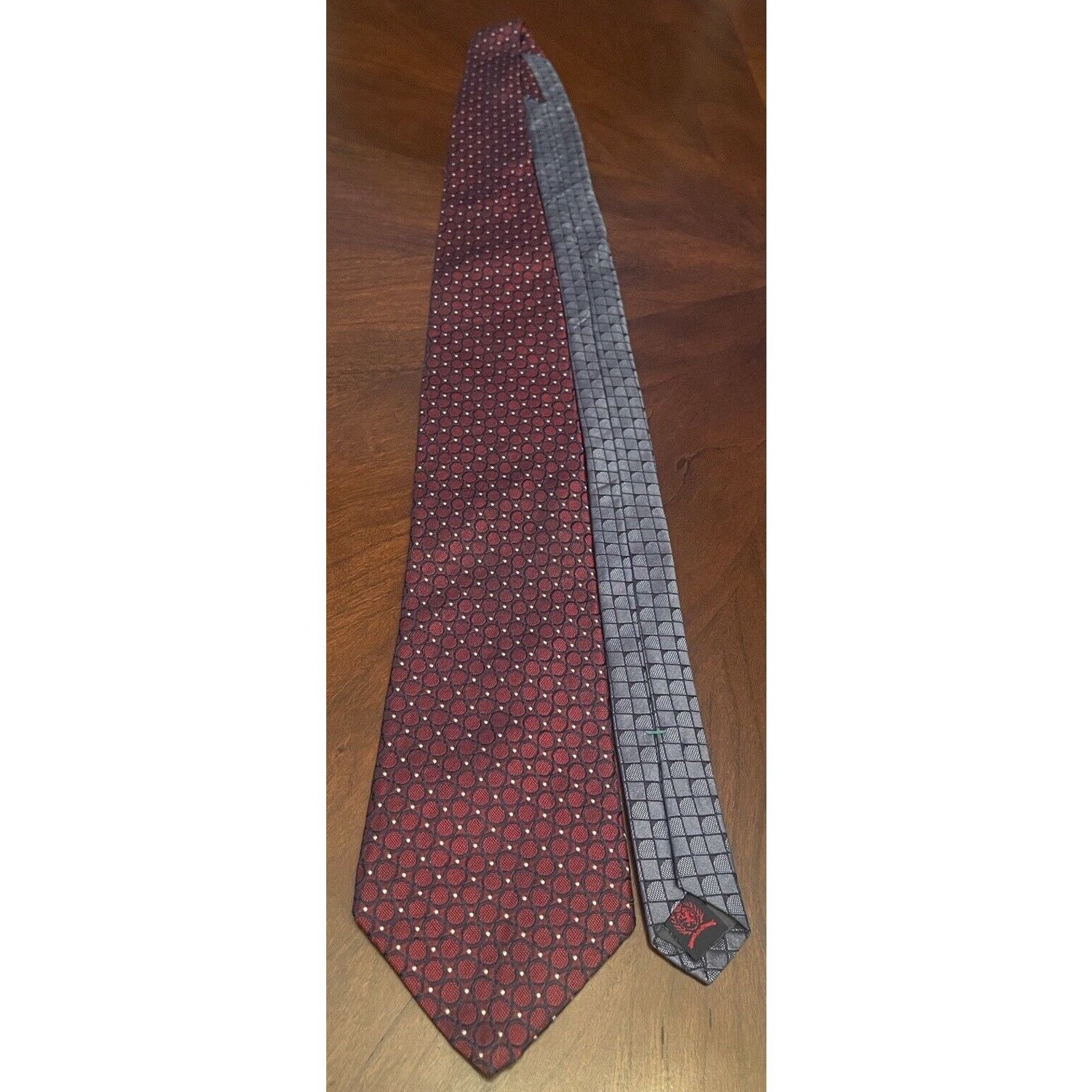 Tommy Hilfiger Tommy Hilfiger Burgundy Blue 100% Imported Silk Made In USA Size ONE SIZE - 3 Thumbnail