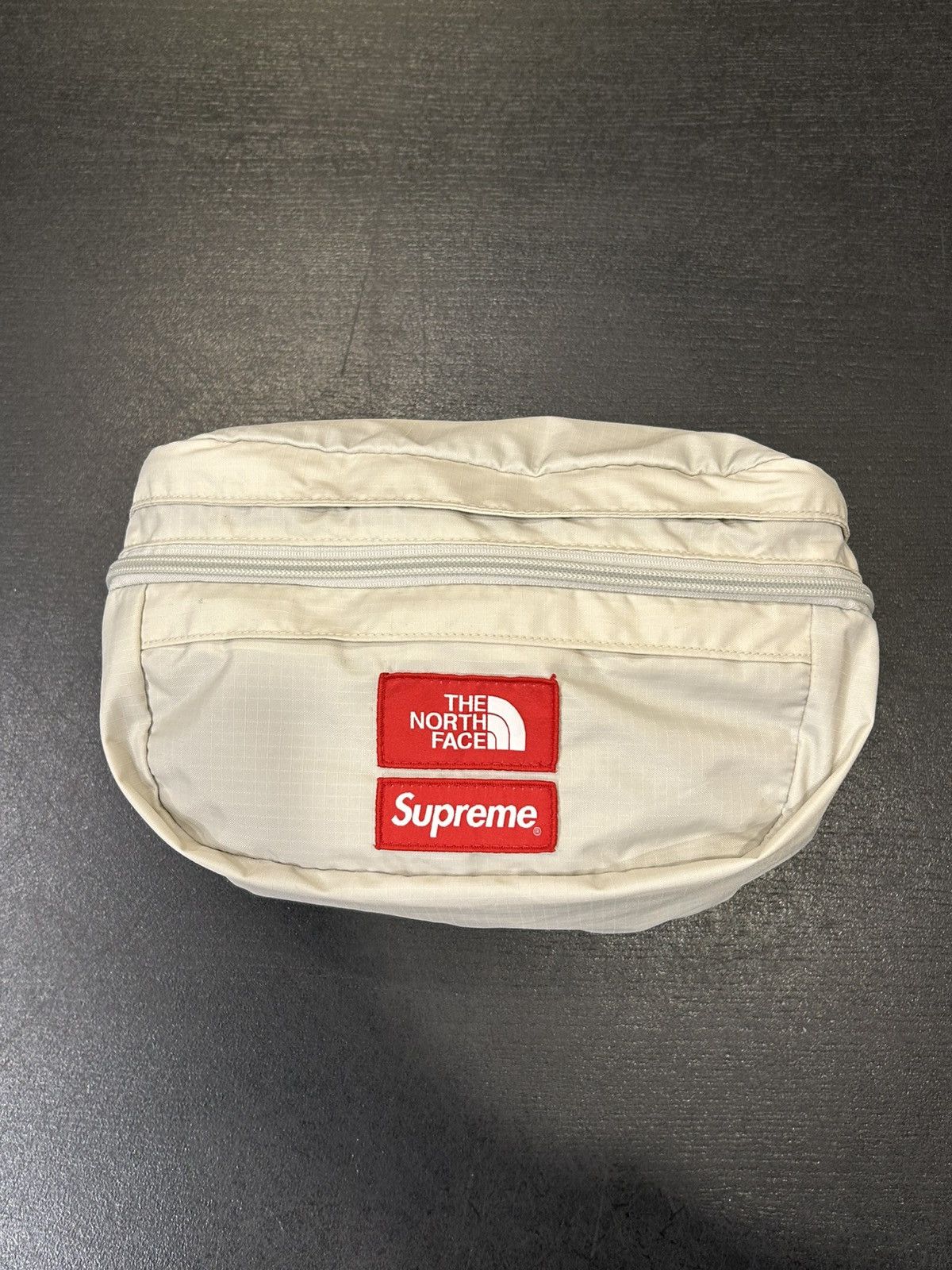 Supreme Supreme X TNF Convertible Fanny Pack Backpack Size ONE SIZE - 2 Thumbnail