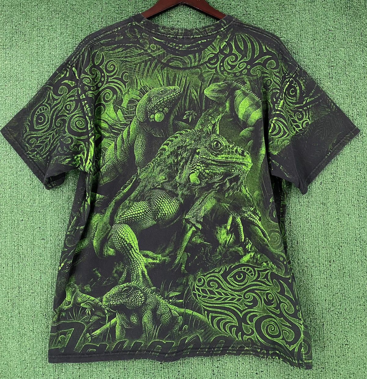Vintage 90’s Iguana All Over Print Mexico Reptile T-shirt Mens XL Size US XL / EU 56 / 4 - 6 Thumbnail