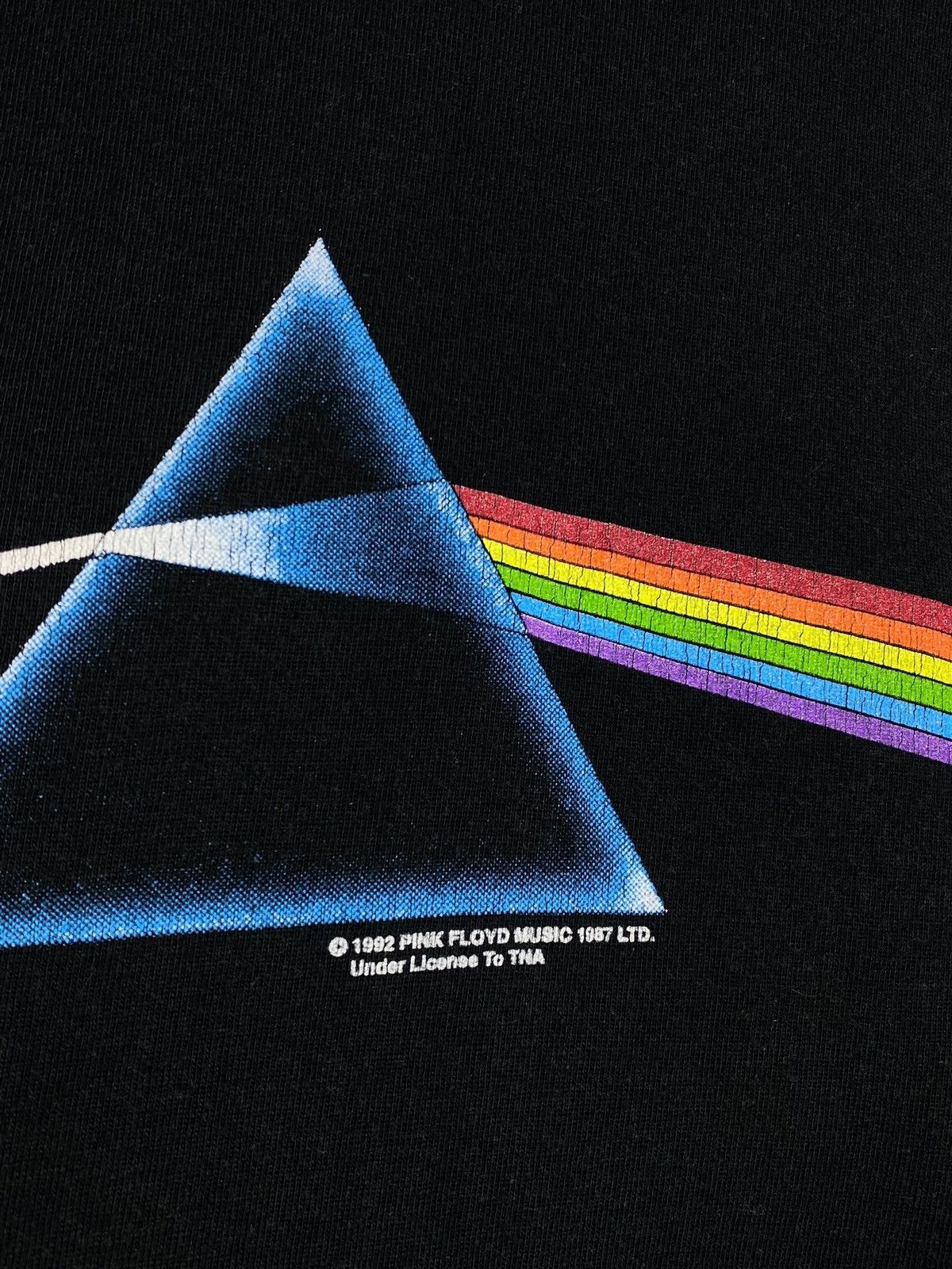 Band Tees 1992 PINK FLOYD DARK SIDE TEE VINTAGE BAND SHIRT GRAIL Size US L / EU 52-54 / 3 - 6 Thumbnail