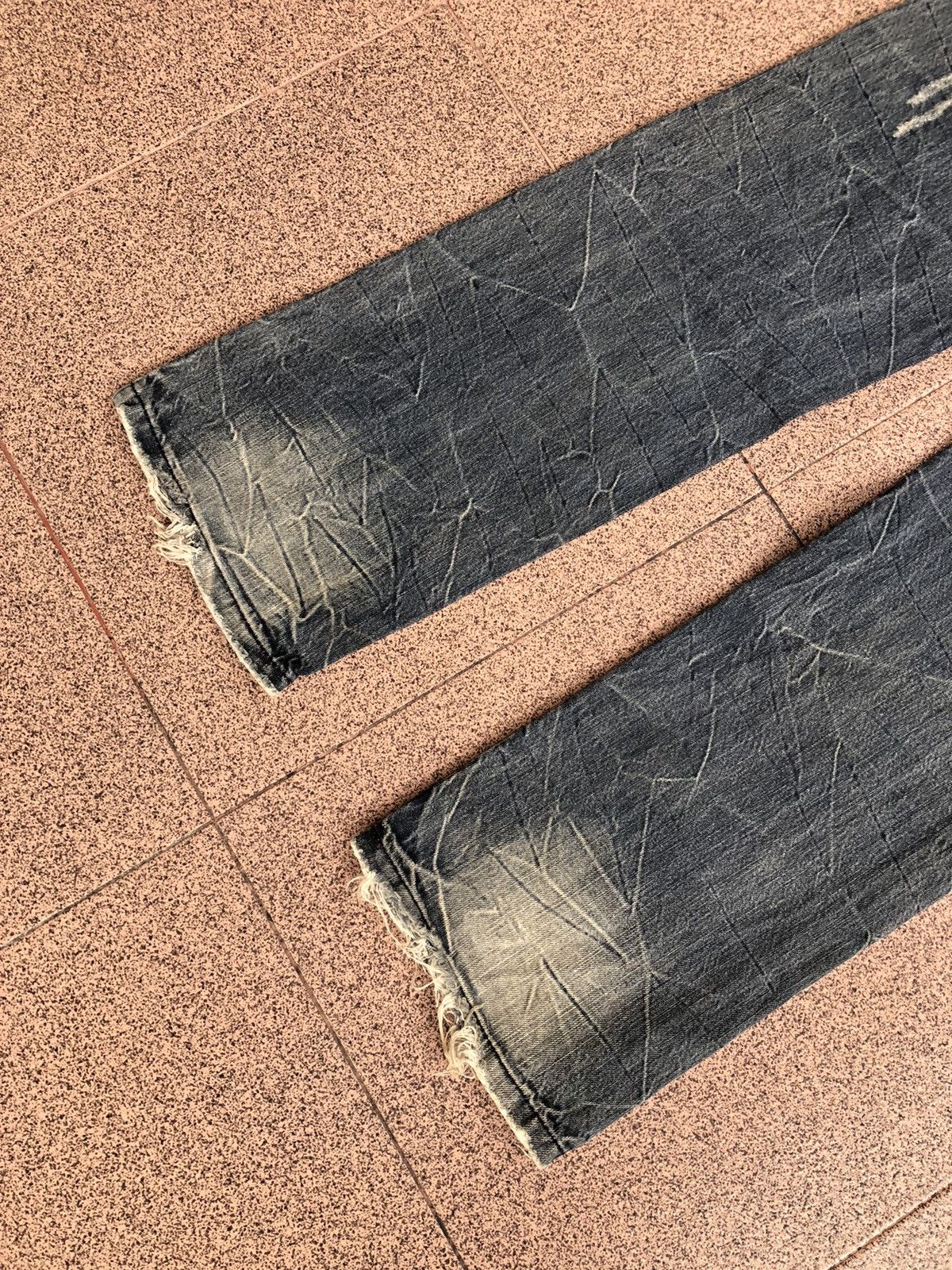 Japanese Brand Kello distressed fading jeans lgb if six was nine style Size US 32 / EU 48 - 8 Thumbnail