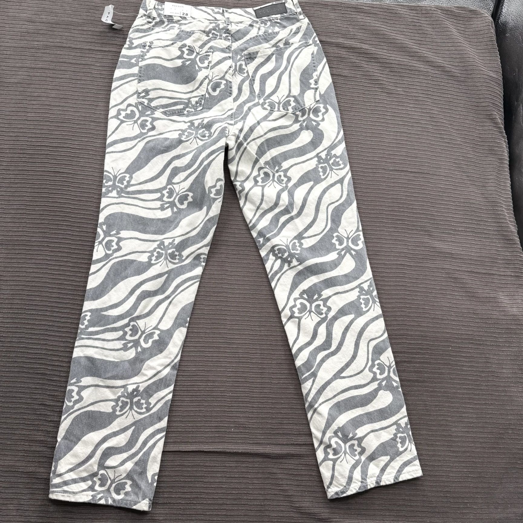 Pacsun VINTAGE PacSun Dad Jean Pants Womens 28 Gray White Trippy Butt Print Straight Leg Denim Size 28" / US 6 / IT 42 - 2 Thumbnail