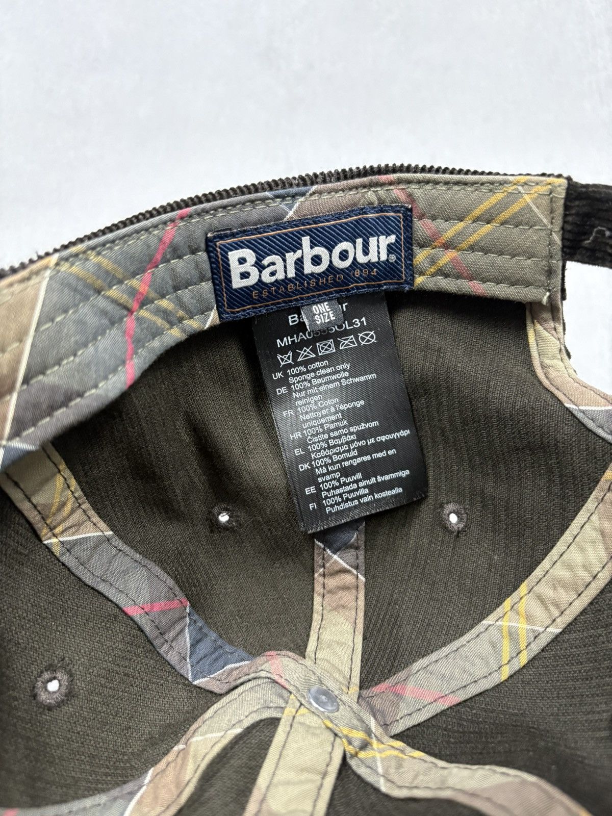 Barbour Barbour Corduroy Baseball Cap Brown Logo Embroidered Vintage Size ONE SIZE - 10 Thumbnail