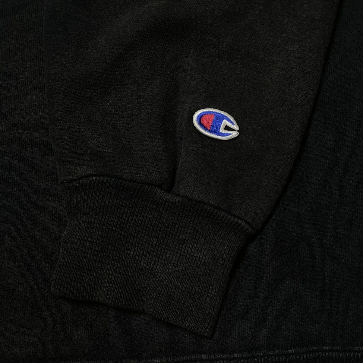 Champion × Vintage Vintage 90's Champion Small Logo Sweatshirts Embroidery Size US M / EU 48-50 / 2 - 11 Thumbnail
