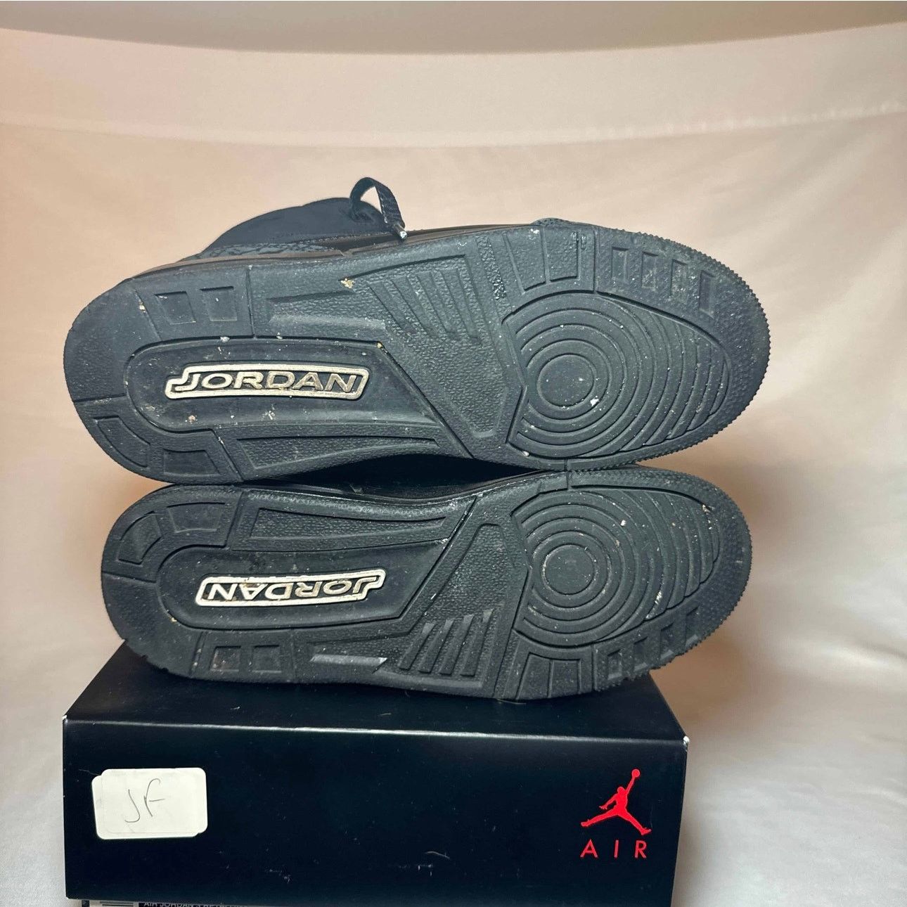 Jordan Brand × Nike Size 6.5 - Air Jordan 3 Retro GS Black Cat 2025 Men's Shoes Size US 6.5 / EU 39-40 - 6 Thumbnail