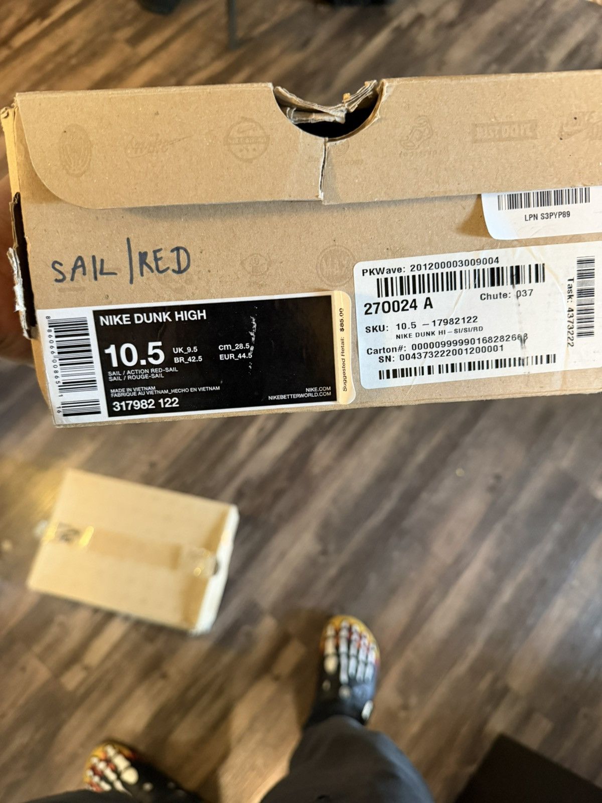 Nike 2011 Nike Dunk High College Pack Size US 10.5 / EU 43-44 - 8 Thumbnail