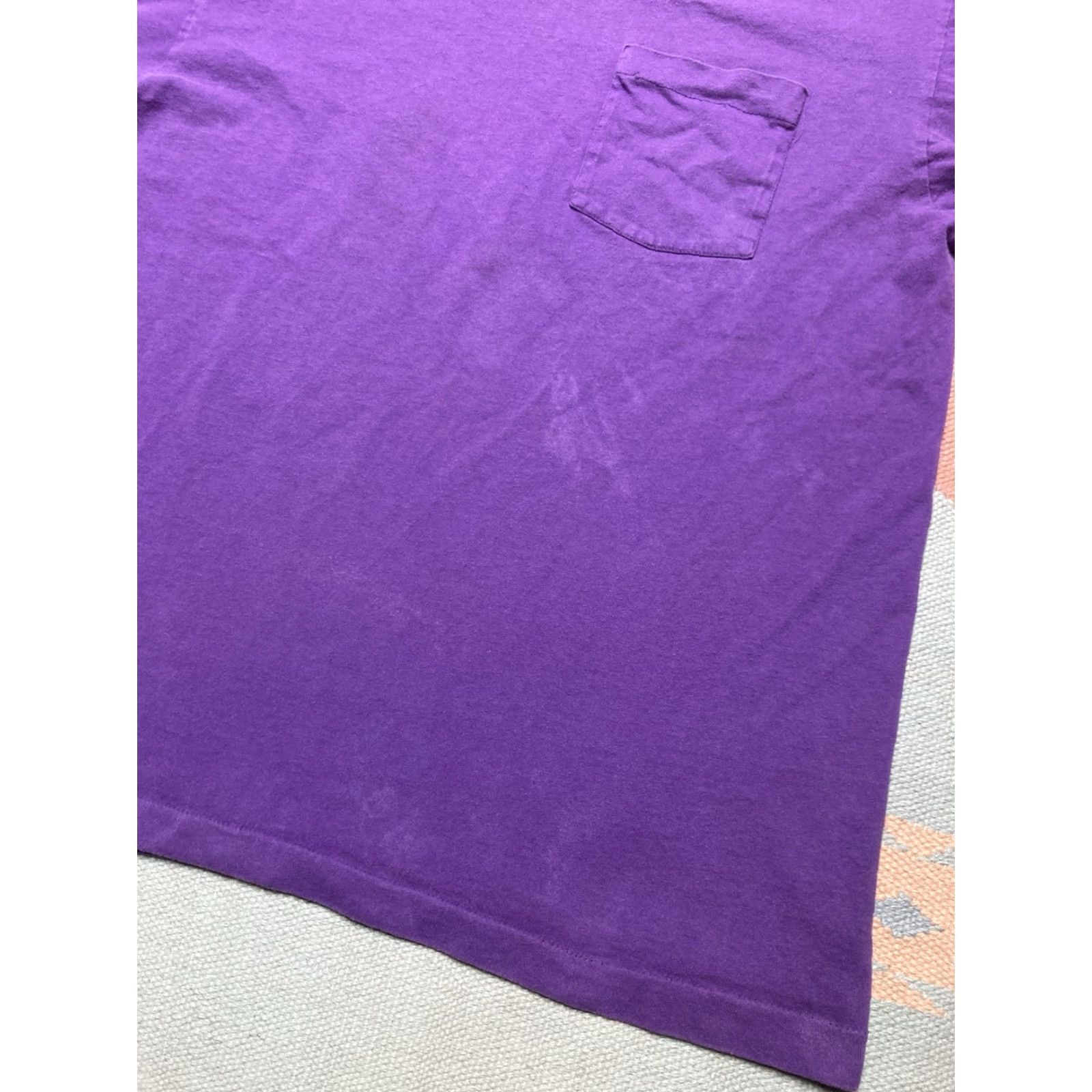 Vintage VINTAGE 90s Pocket T Shirt Faded Purple Plum Single Stitch Cotton Adult XL Men Size US XL / EU 56 / 4 - 3 Thumbnail