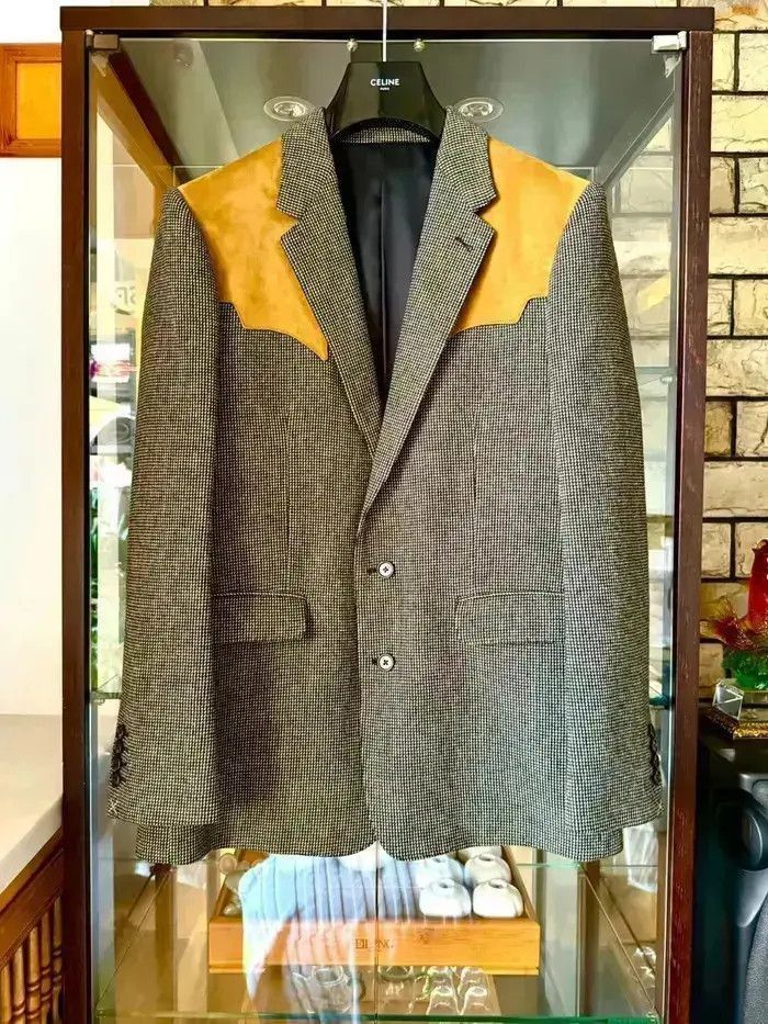 Celine Sz 54 Celine 20SS Runway Leather Patches Blazer Jacket Size US L / EU 52-54 / 3 - 1 Thumbnail