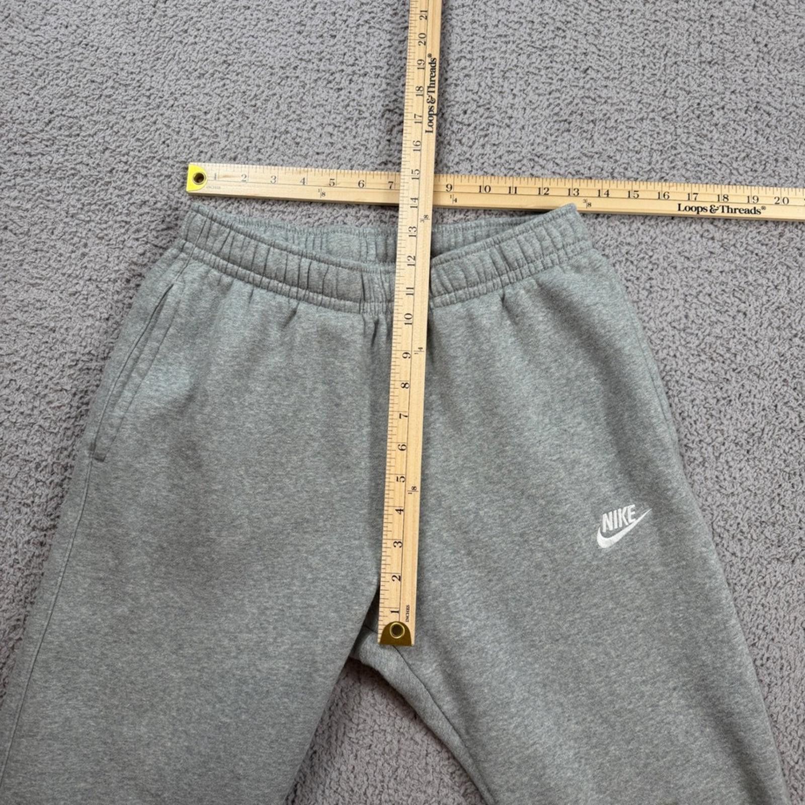 Nike Nike Mens Sportswear Club Fleece Joggers Grey BV2671-063 S Size US 30 / EU 46 - 4 Thumbnail