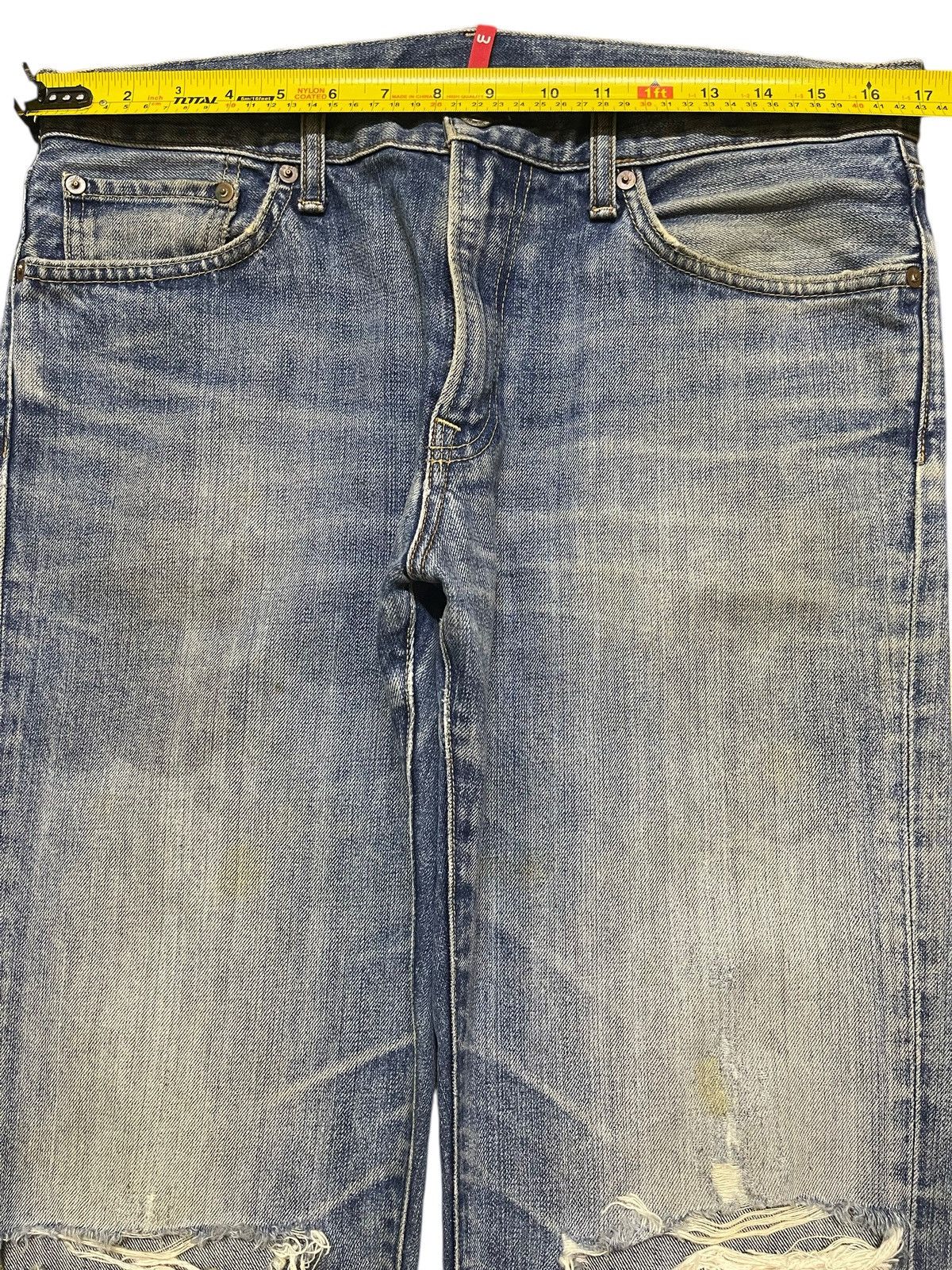 Uniqlo Vintage Japanese Uniqlo Blue Mud Wash Faded Distressed Jeans Size US 33 - 11 Thumbnail