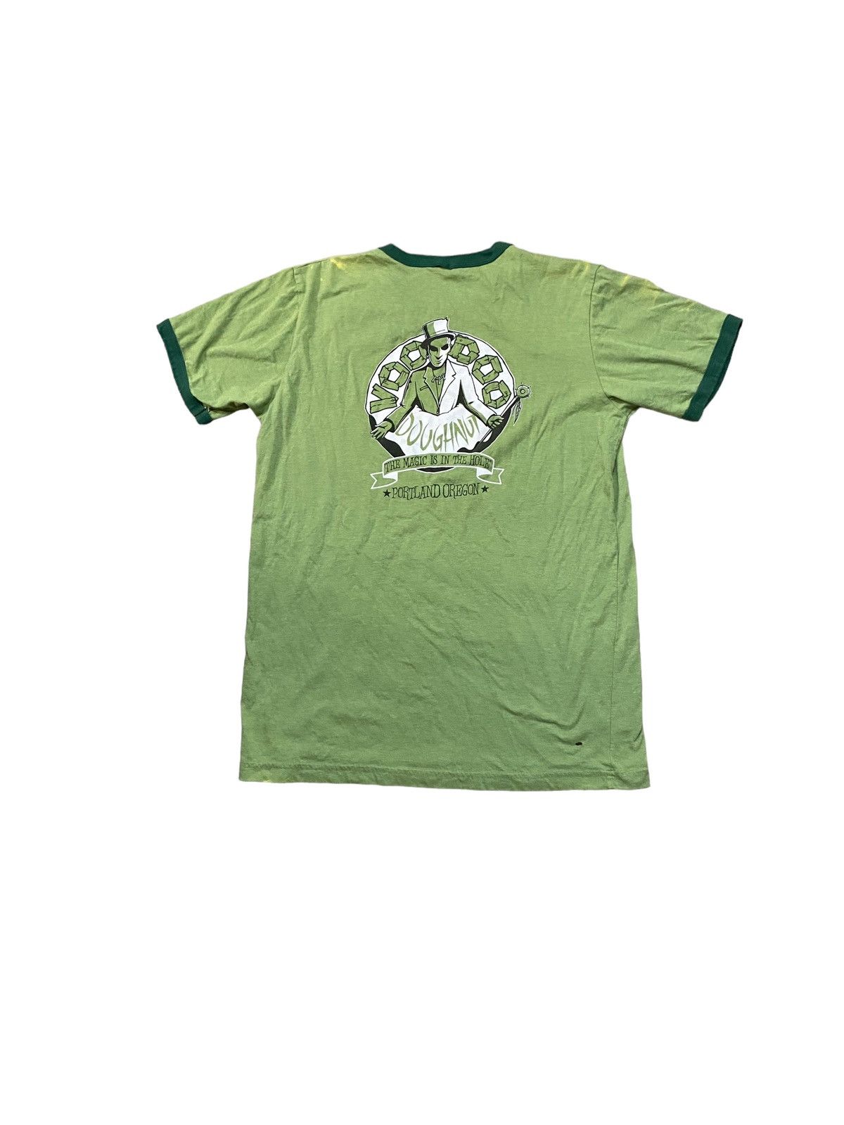 Vintage Vintage distressed The Magic is in the hole T-shirt 1990s Size US M / EU 48-50 / 2 - 2 Thumbnail