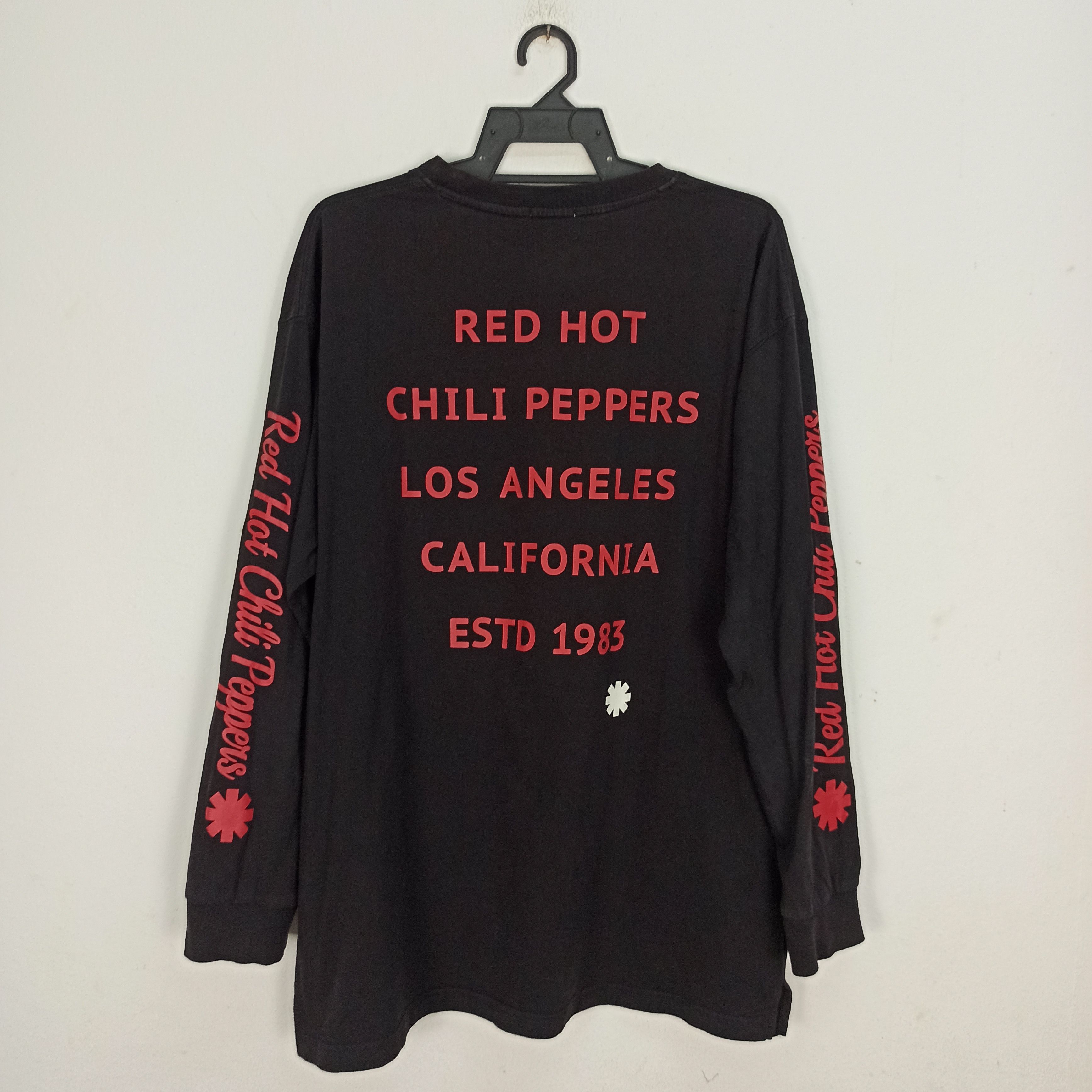 Band Tees Rare Red Hot Chili Peppers Long Sleeve Tshirt Size US XL / EU 56 / 4 - 7 Thumbnail