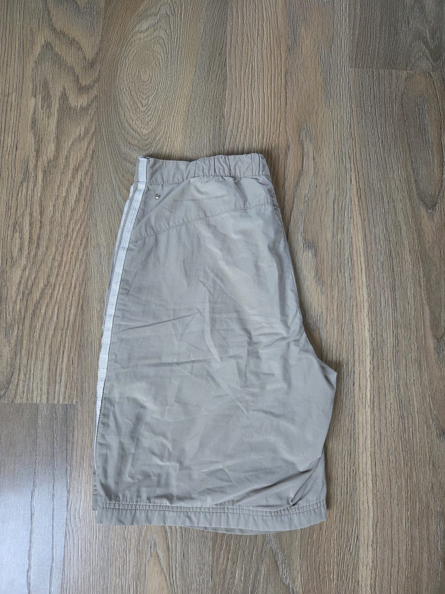 Adidas Vintage 00s Adidas shorts Size US 34 / EU 50 - 7 Thumbnail