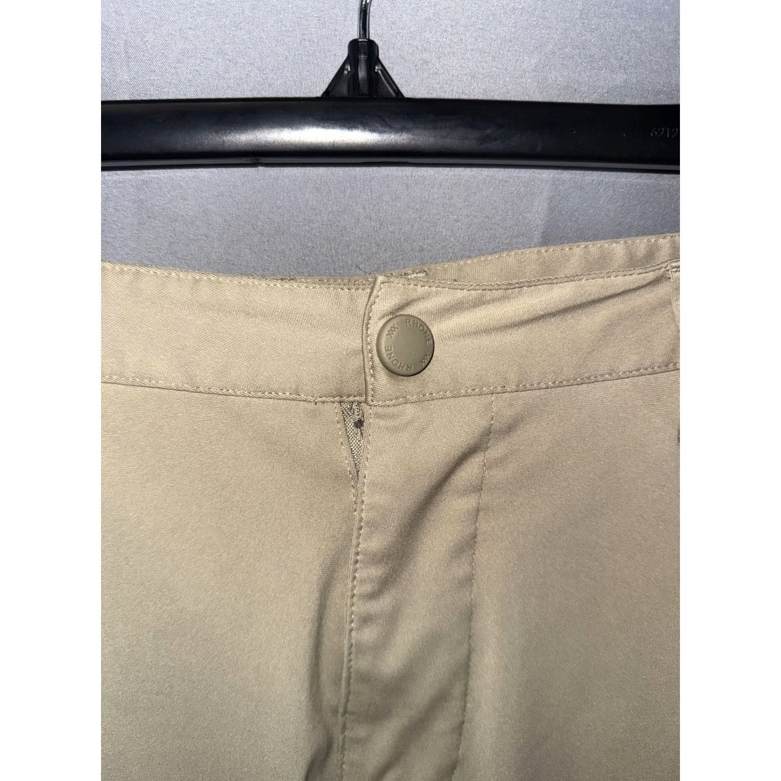 Rhone Rhone Pants Mens 32 Khaki Performance Chino Commuter Dress Work Travel Office Pants Back Pockets Zip Fly Tailored Mens Size US 32 / EU 48 - 5 Thumbnail