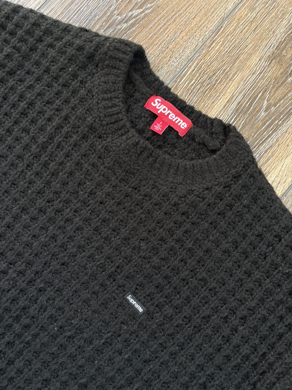 Supreme Supreme Small Box Waffle Sweater FW25 Black Size US L / EU 52-54 / 3 - 3 Thumbnail
