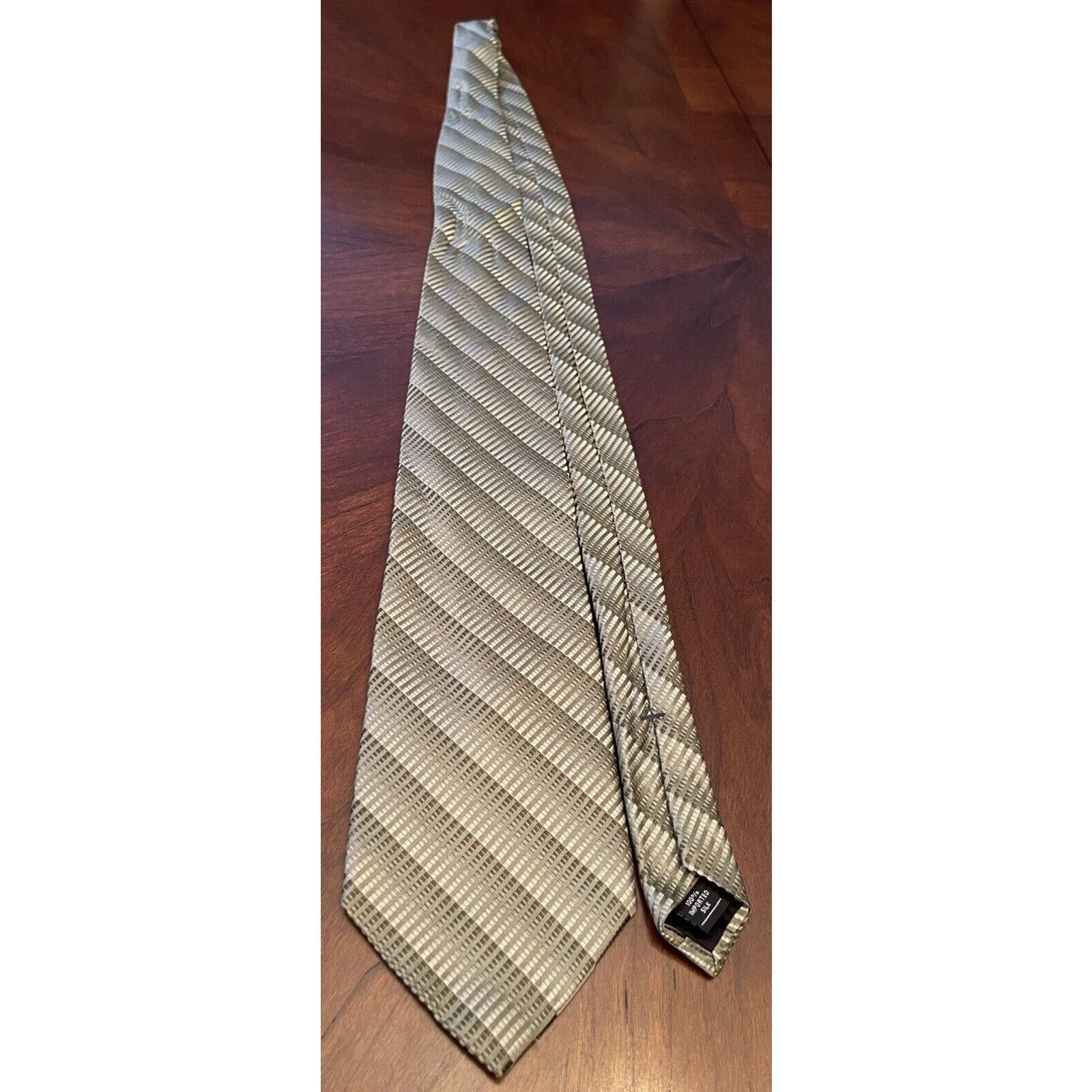 Jones New York Jones New York 100% Imported Silk Men’s Neck Tie Made In USA Size ONE SIZE - 3 Thumbnail