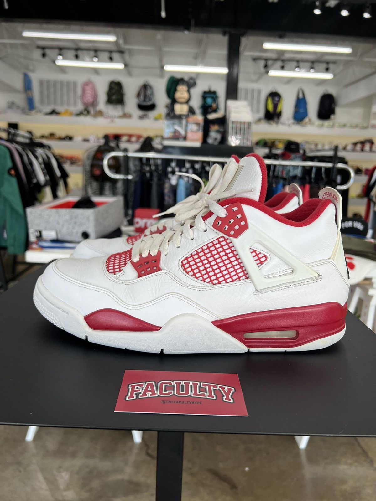 Jordan Brand Nike air Jordan IV 4 Alternate 89 size 11 Size US 11 / EU 44 - 6 Thumbnail