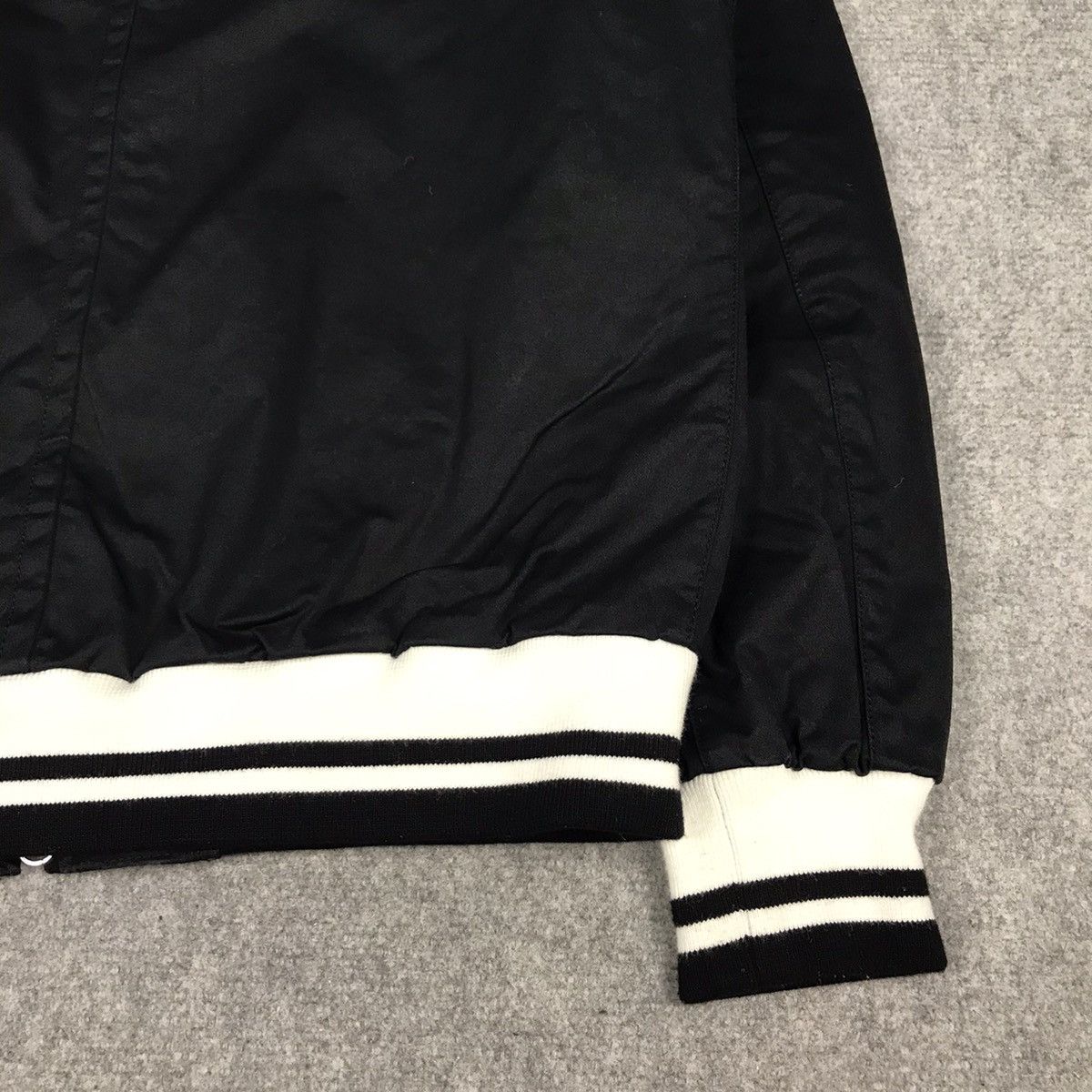 Beams Plus × Japanese Brand BEAMS HEART JAPAN BOMBER BLACK JACKET Size US M / EU 48-50 / 2 - 7 Thumbnail