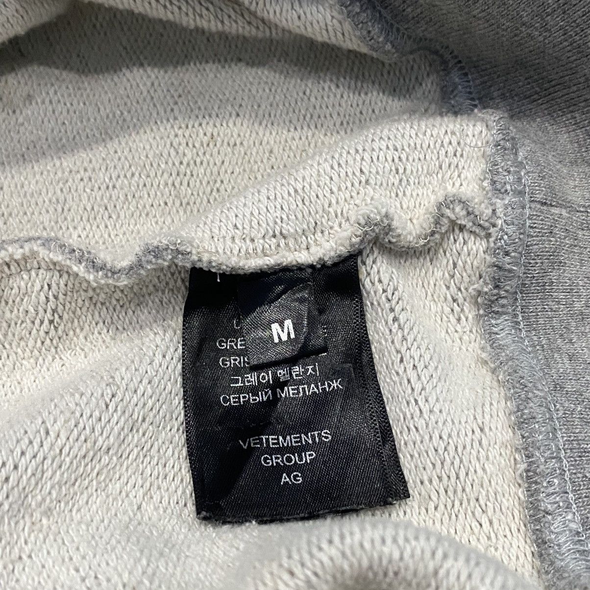 Vetements Vetements Cutest Of The Fruits Crewneck Size US M / EU 48-50 / 2 - 2 Thumbnail