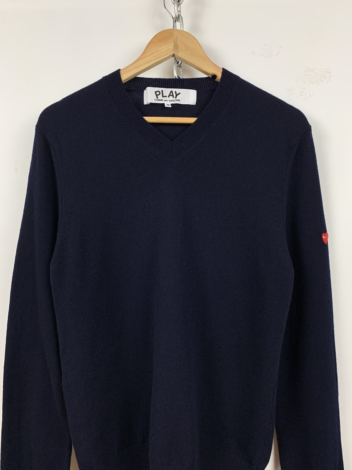 Comme des Garcons Comme des Garçons Play V-Neck Wool Sweater Size US M / EU 48-50 / 2 - 4 Thumbnail