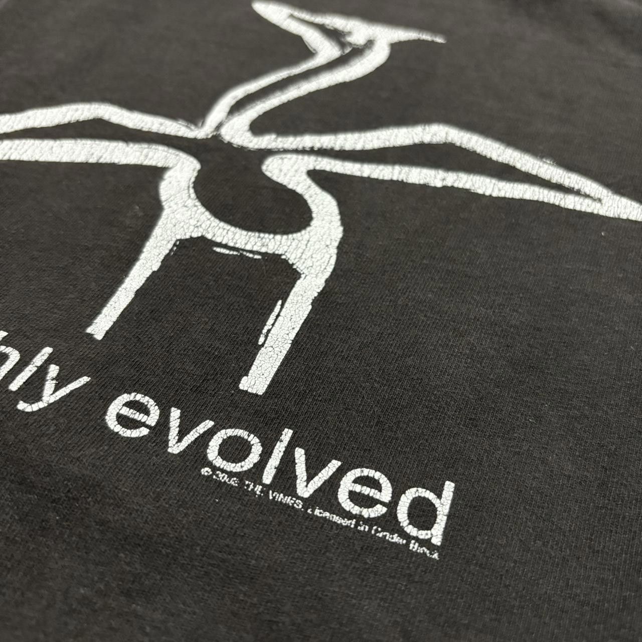 Designer Vintage The Vines Highly Evolved T Shirt 00s Large Size US L / EU 52-54 / 3 - 4 Thumbnail