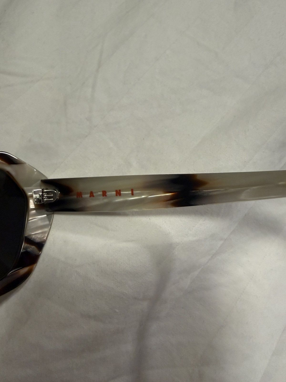 Marni Marni Dhazut Sunglasses Size ONE SIZE - 4 Thumbnail