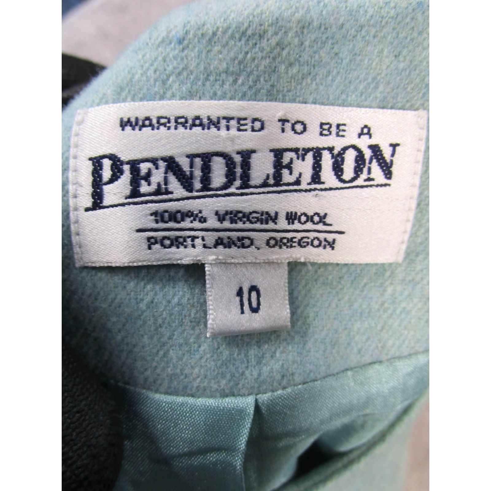 Pendleton Pendleton Womens Jacket Green Wool 10 Regular Wool Lining Button Mid-Length Long Sleeve Coat Mens? Size L / US 10 / IT 46 - 3 Thumbnail
