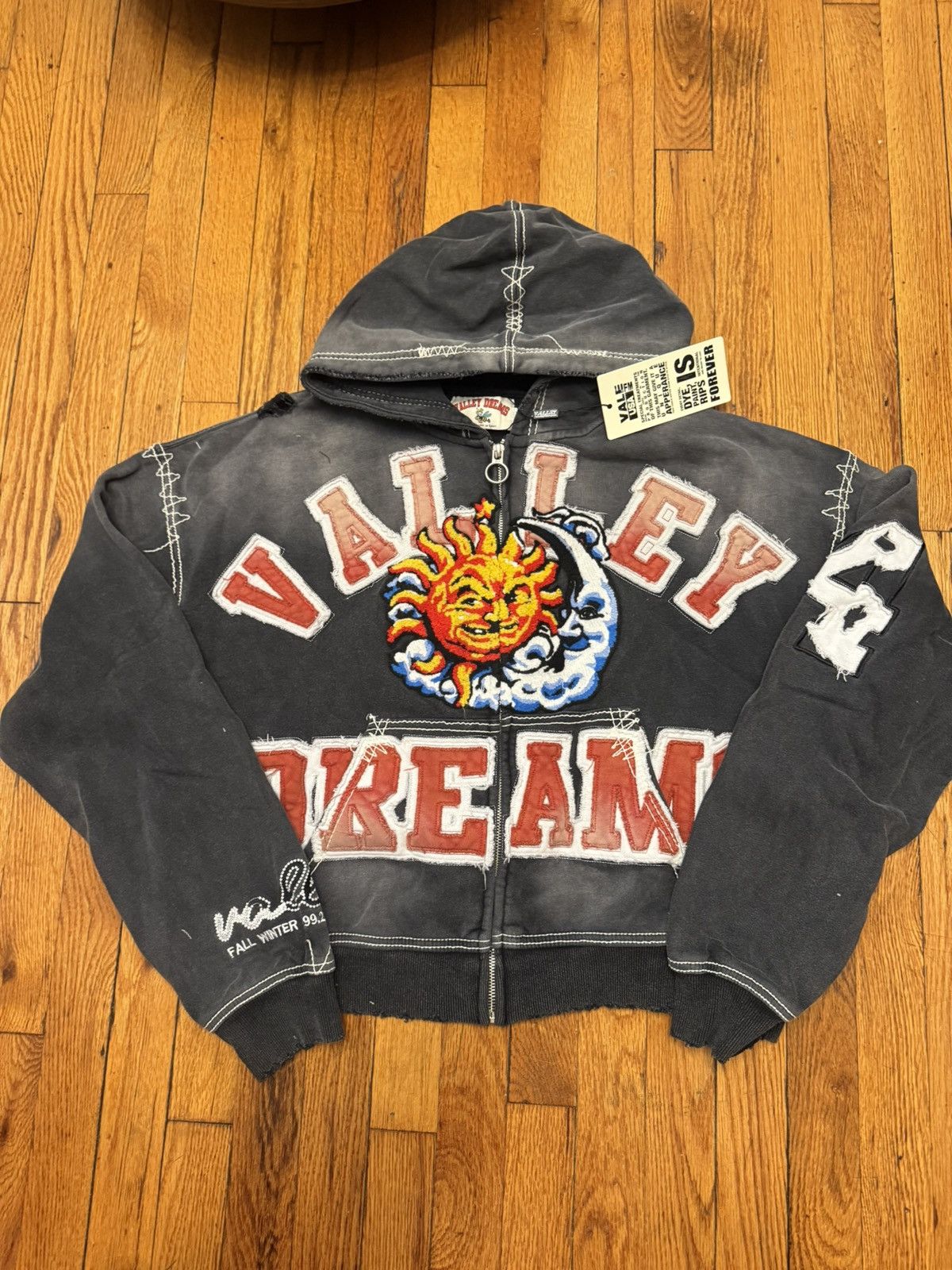 Vale Vale Black Sunny Zip Up Sun Moon Valley Dream Hoodie Size M Size US M / EU 48-50 / 2 - 1 Thumbnail