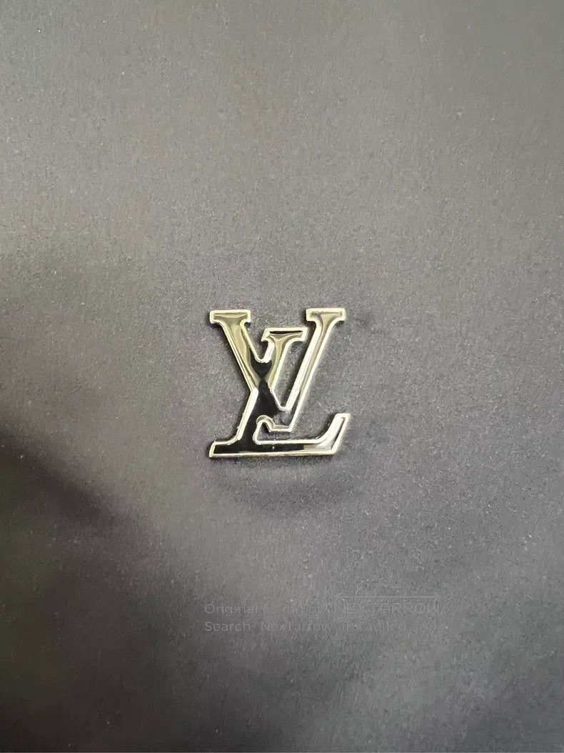 Louis Vuitton Louis Vuitton 25 FW new cowhide collar reversible print da Size US M / EU 48-50 / 2 - 6 Thumbnail