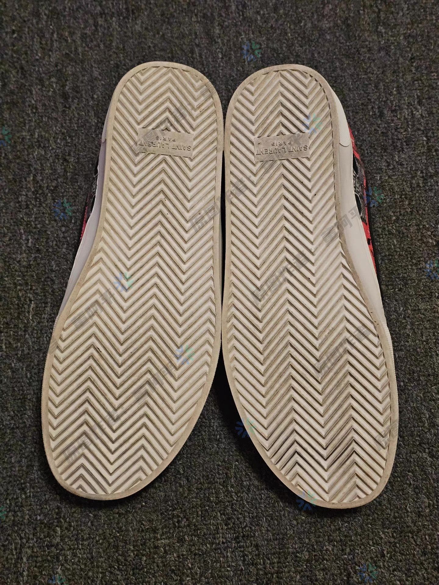 Saint Laurent Paris Saint Laurent slip-on canvas shoes Q4 Size US 8 / EU 41 - 5 Thumbnail