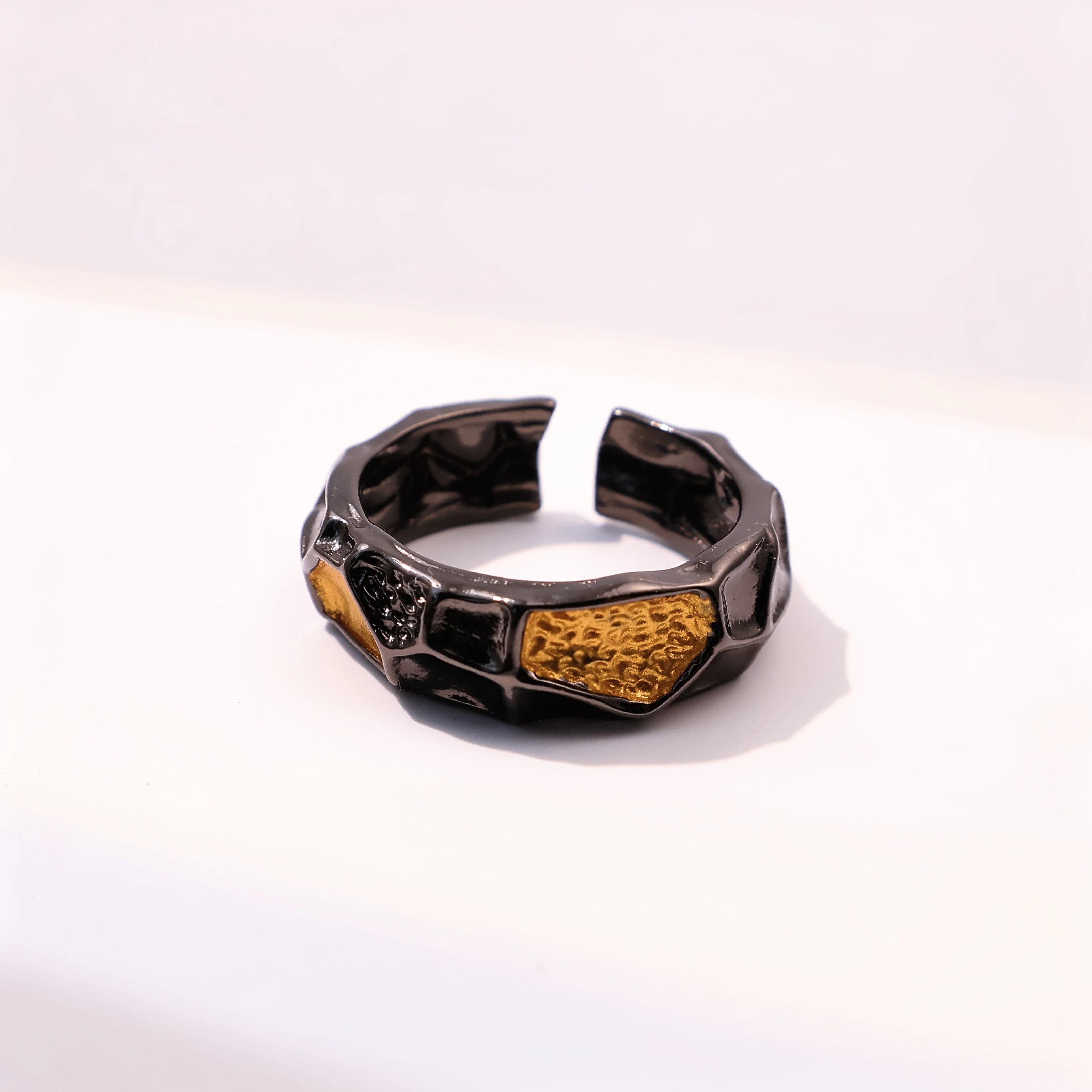 Japanese Brand Edgy Silver-Gold Ring Size ONE SIZE - 4 Thumbnail