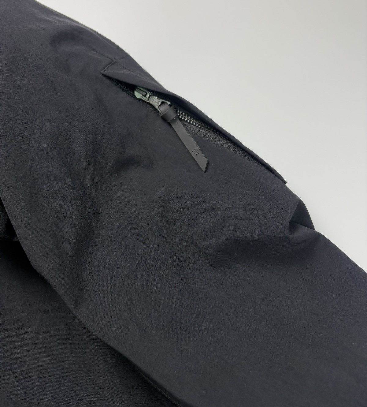 11 By Boris Bidjan Saberi 11 by Boris Bidjan Saberi Reflective Tape Outdoor Parka Size US XL / EU 56 / 4 - 8 Thumbnail
