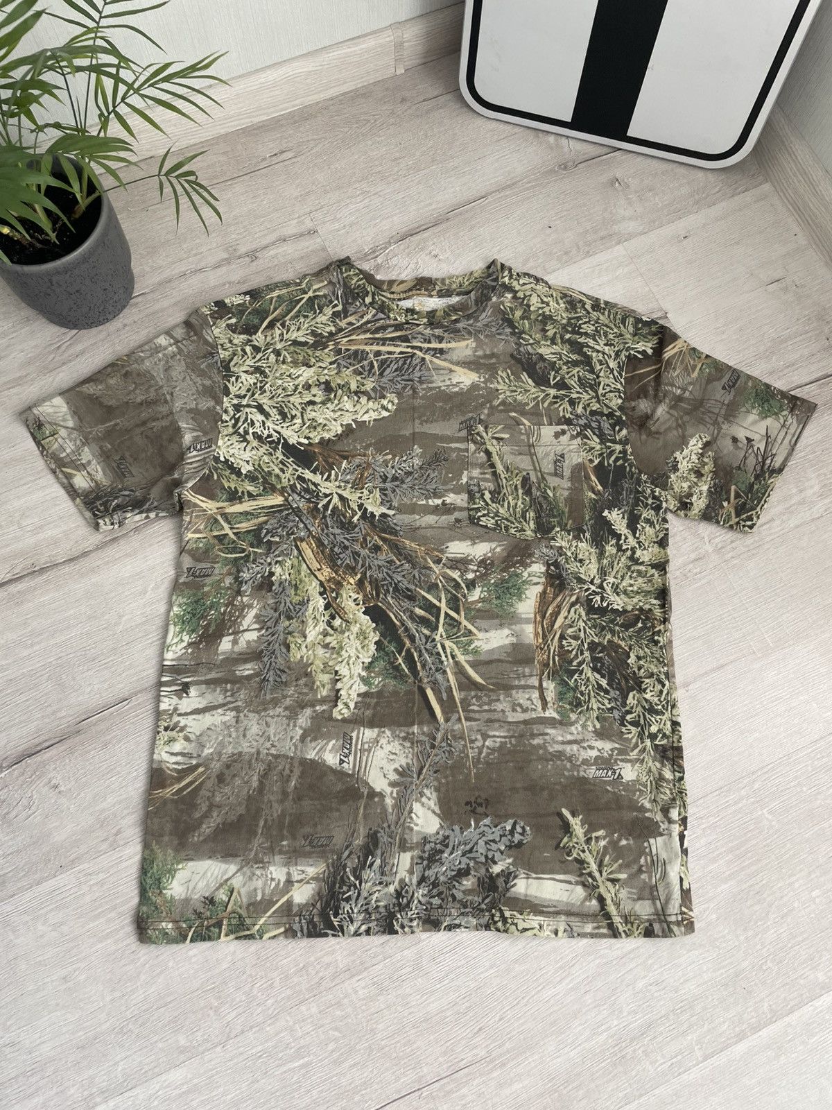 Mossy Oaks × Realtree Vintage Camo RealTree Tee With pocket Like Supreme Keef Y2k Size US M / EU 48-50 / 2 - 3 Thumbnail