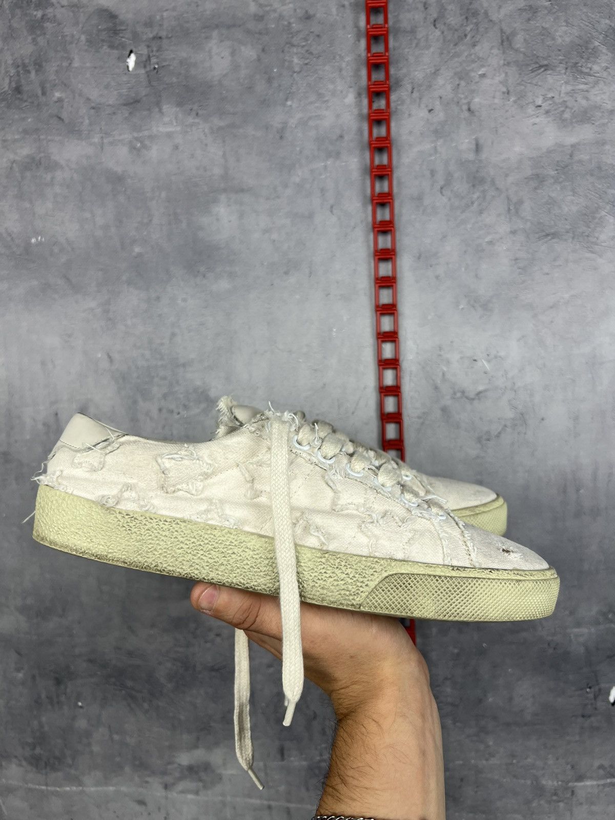 Saint Laurent Paris Saint Laurent Canvas Distressed Accents Sneakers Sz 37/24cm Size US 7 / IT 37 - 10 Thumbnail