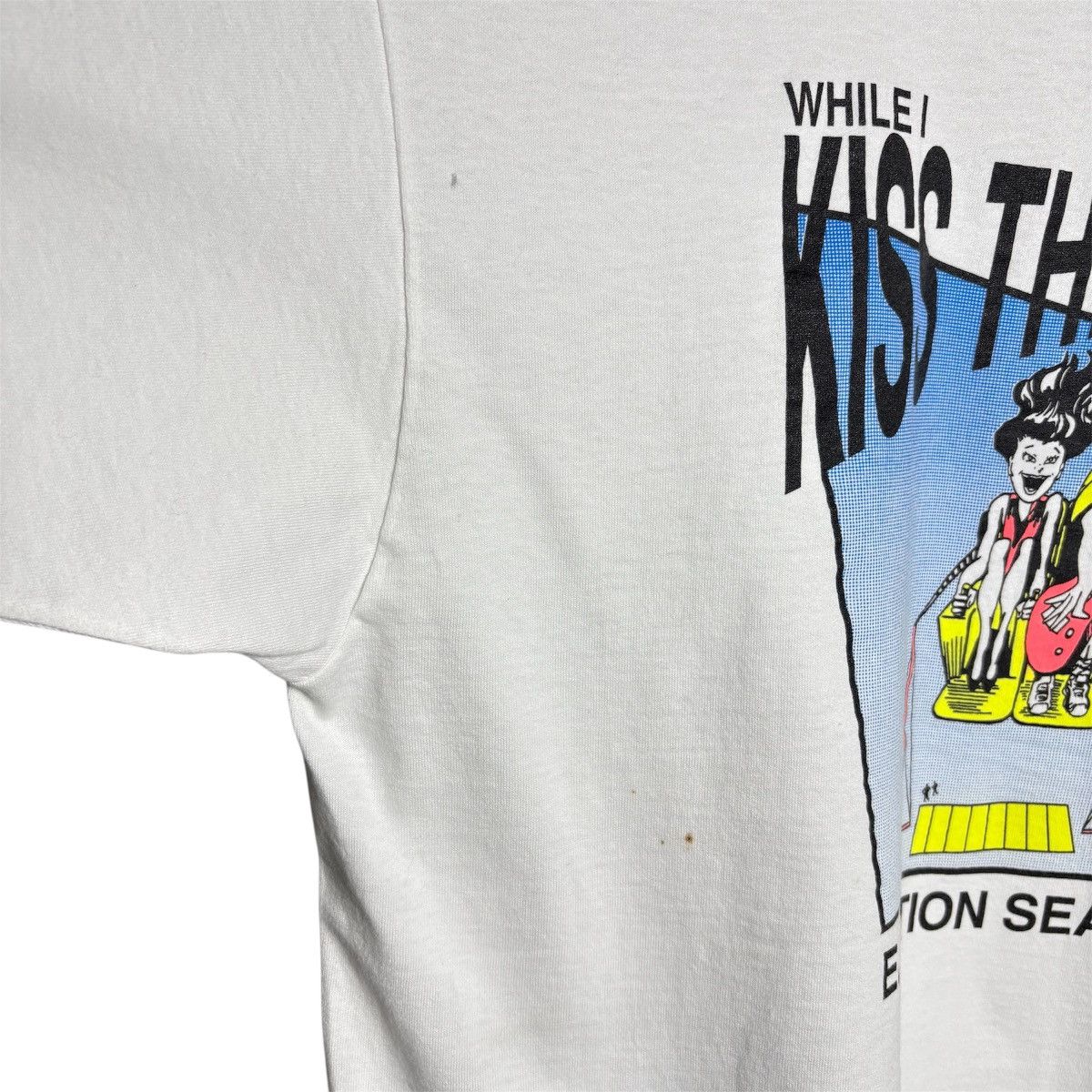 Band Tees Vintage 80s Jimi Hendrix Kiss The Sky Excuse Me USA Band Tee Size US XL / EU 56 / 4 - 8 Thumbnail