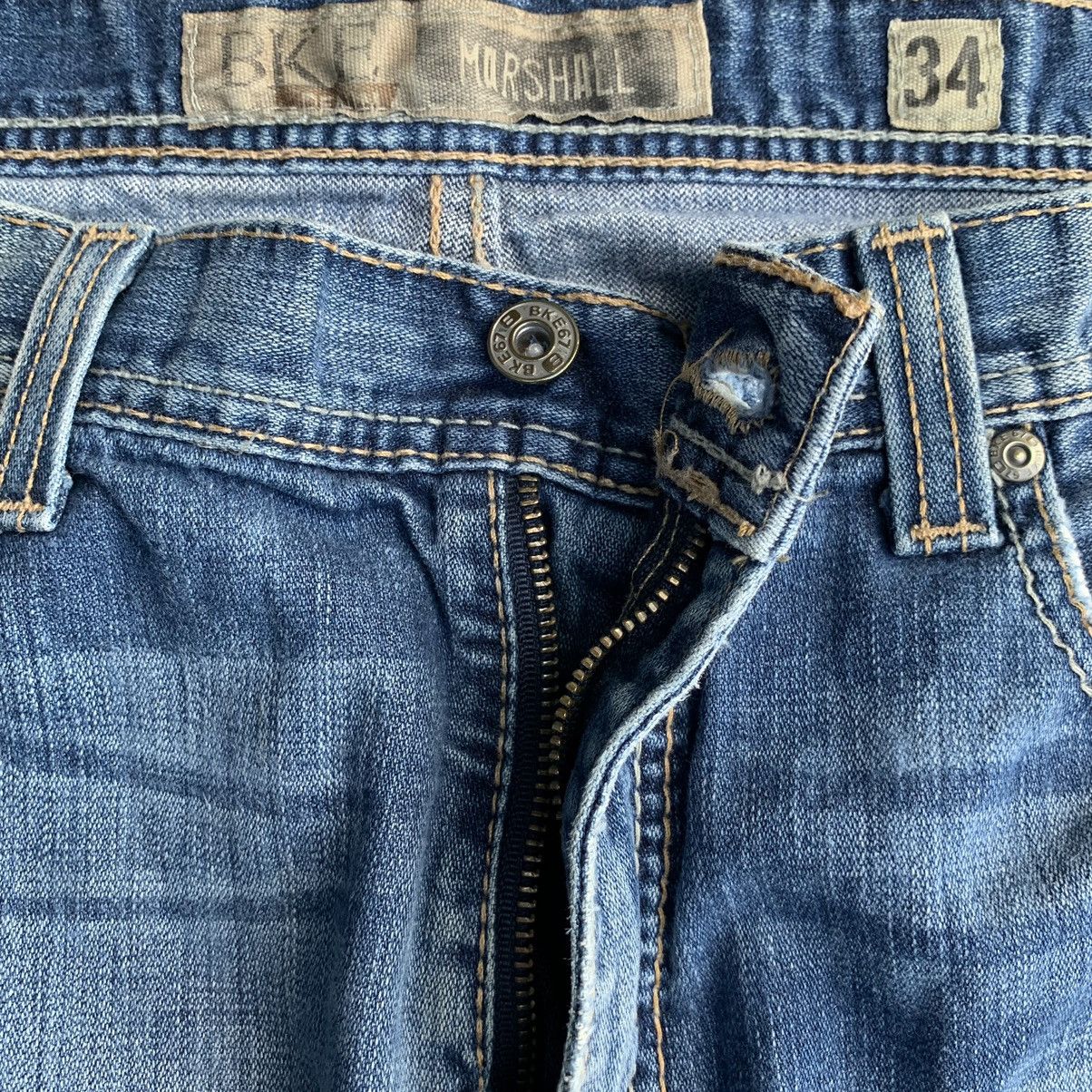 Japanese Brand Vintage BKE Bullet Shot Hole Distressed Denim W34 Size US 34 / EU 50 - 10 Thumbnail